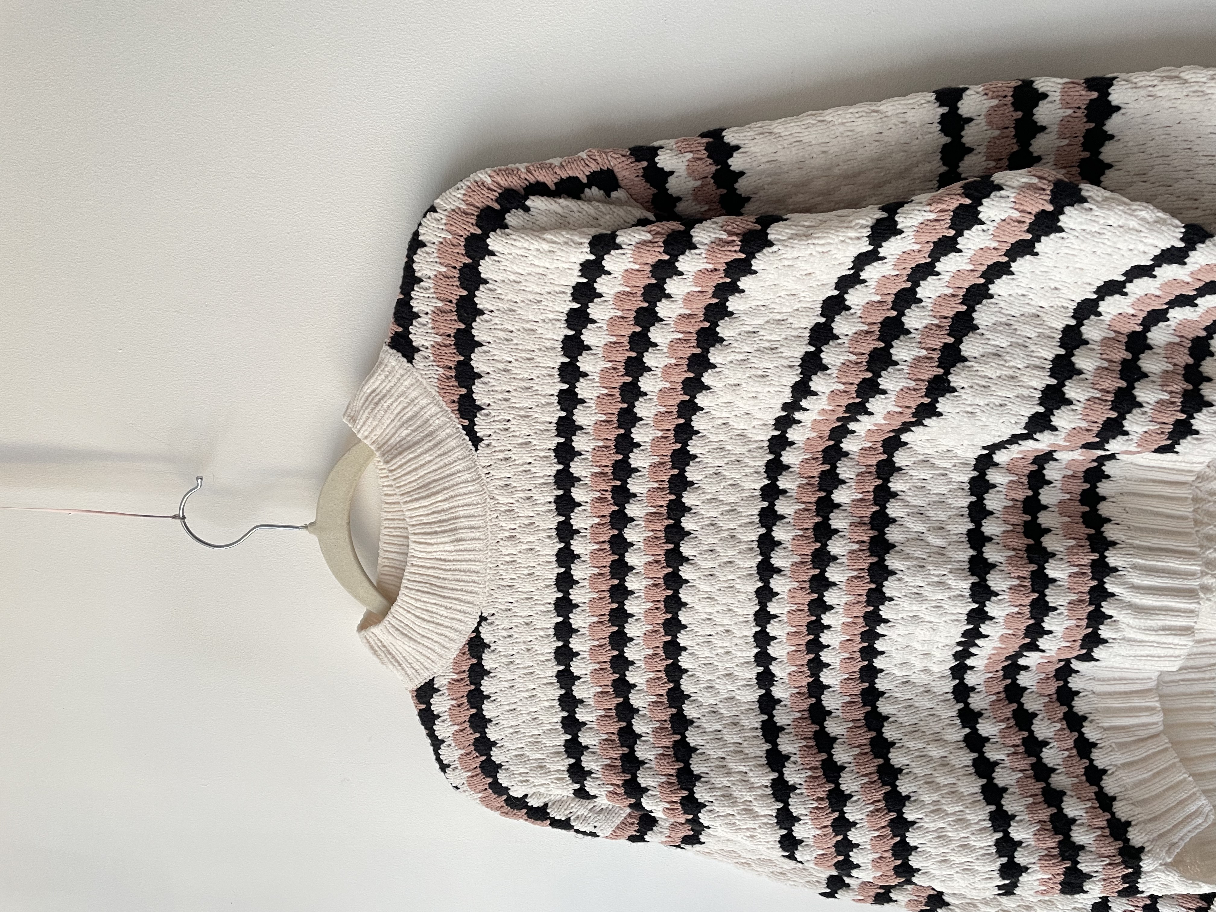 Sweater arroz. Talla: M 2