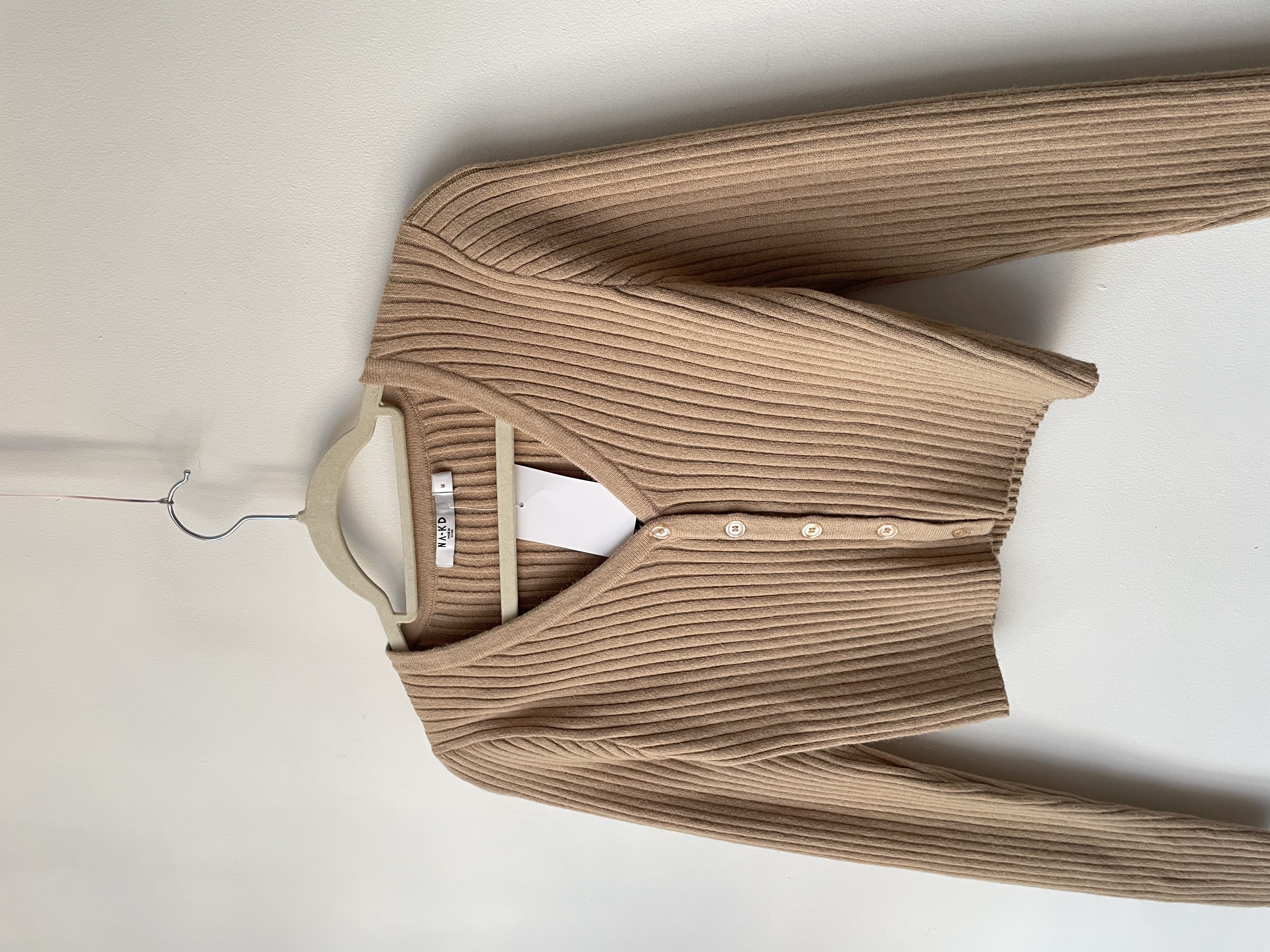 Cárdigan camel. Talla: M 2