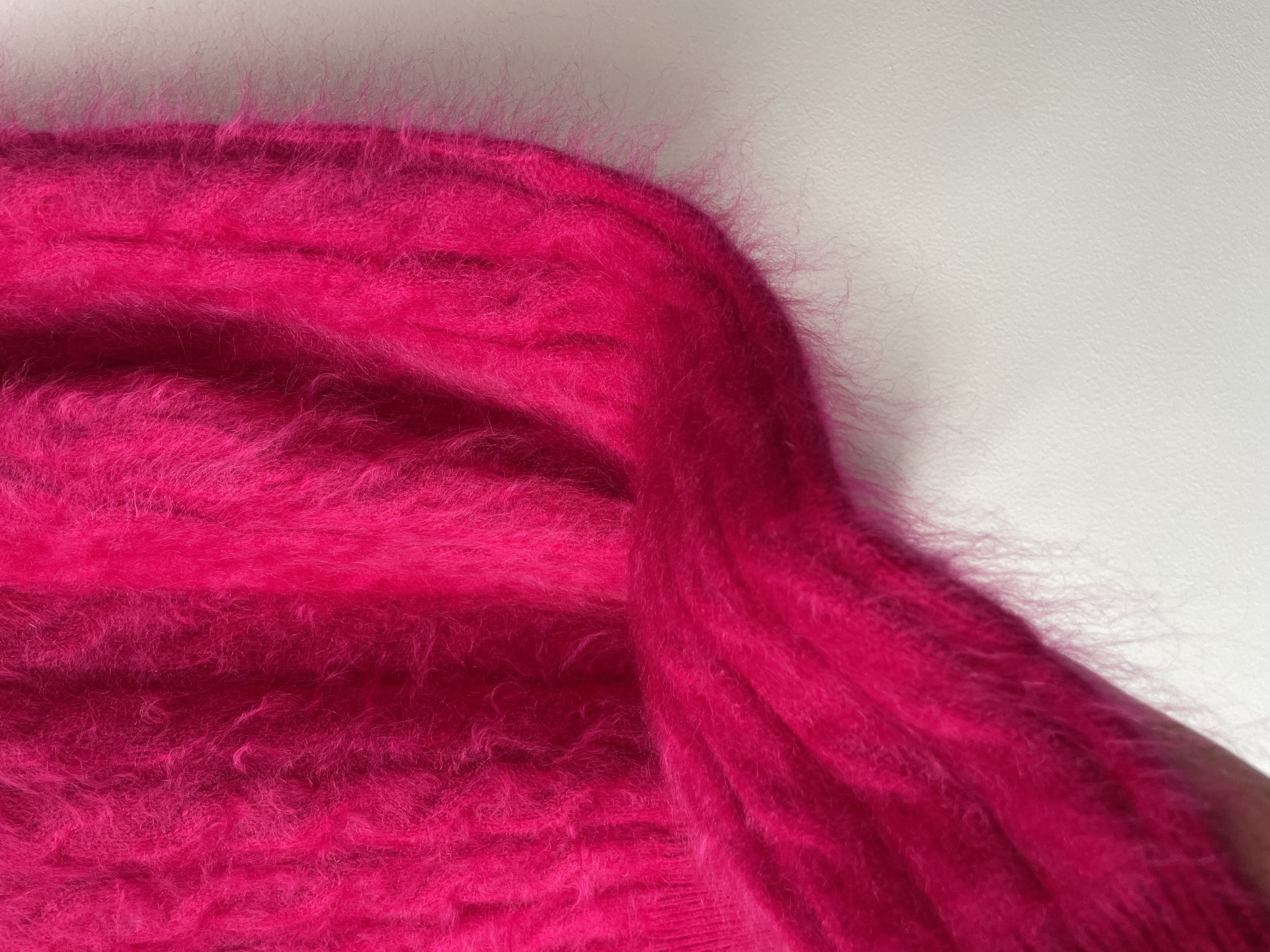 Sweater cachemira fucsia. Talla: XS 5