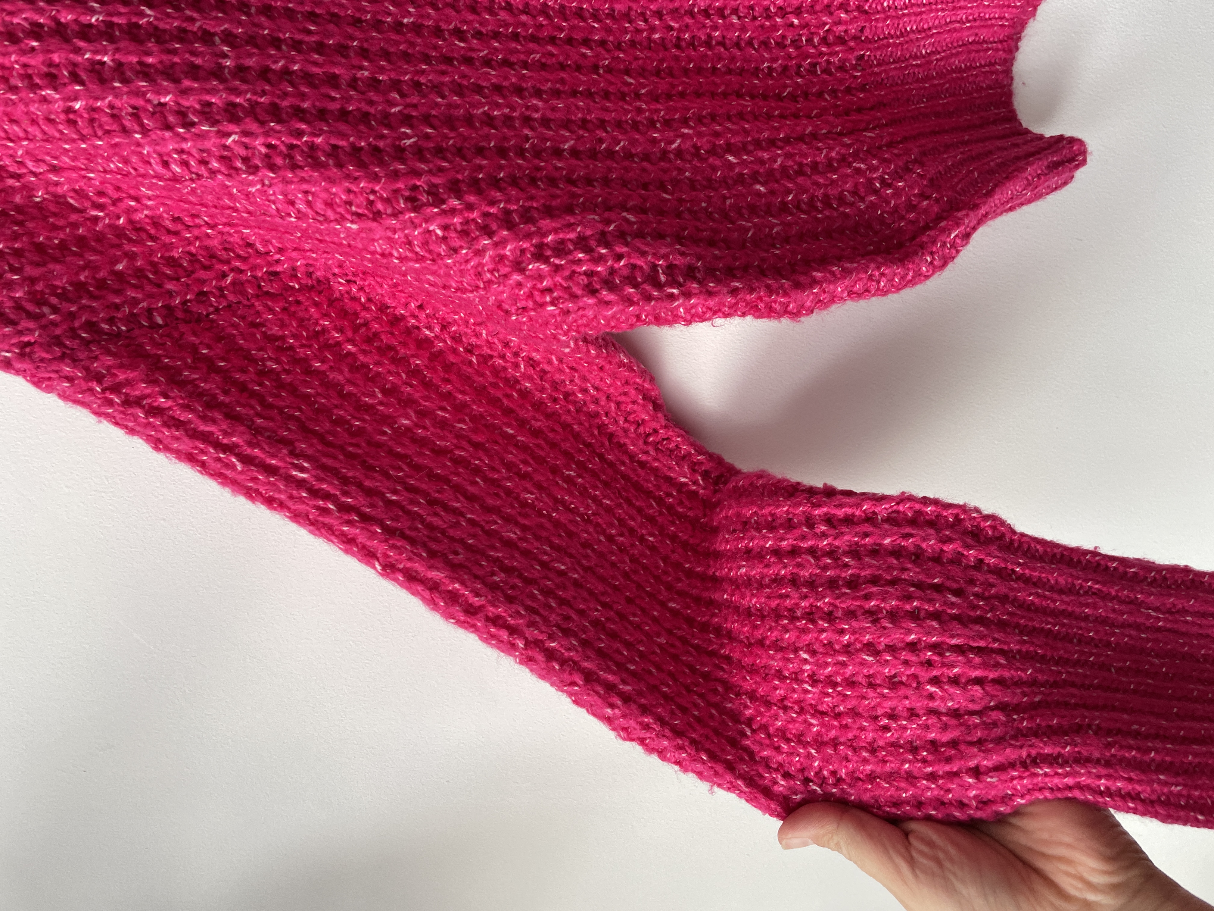 Sweater fucsia jaspeado. Talla: M oversized 3