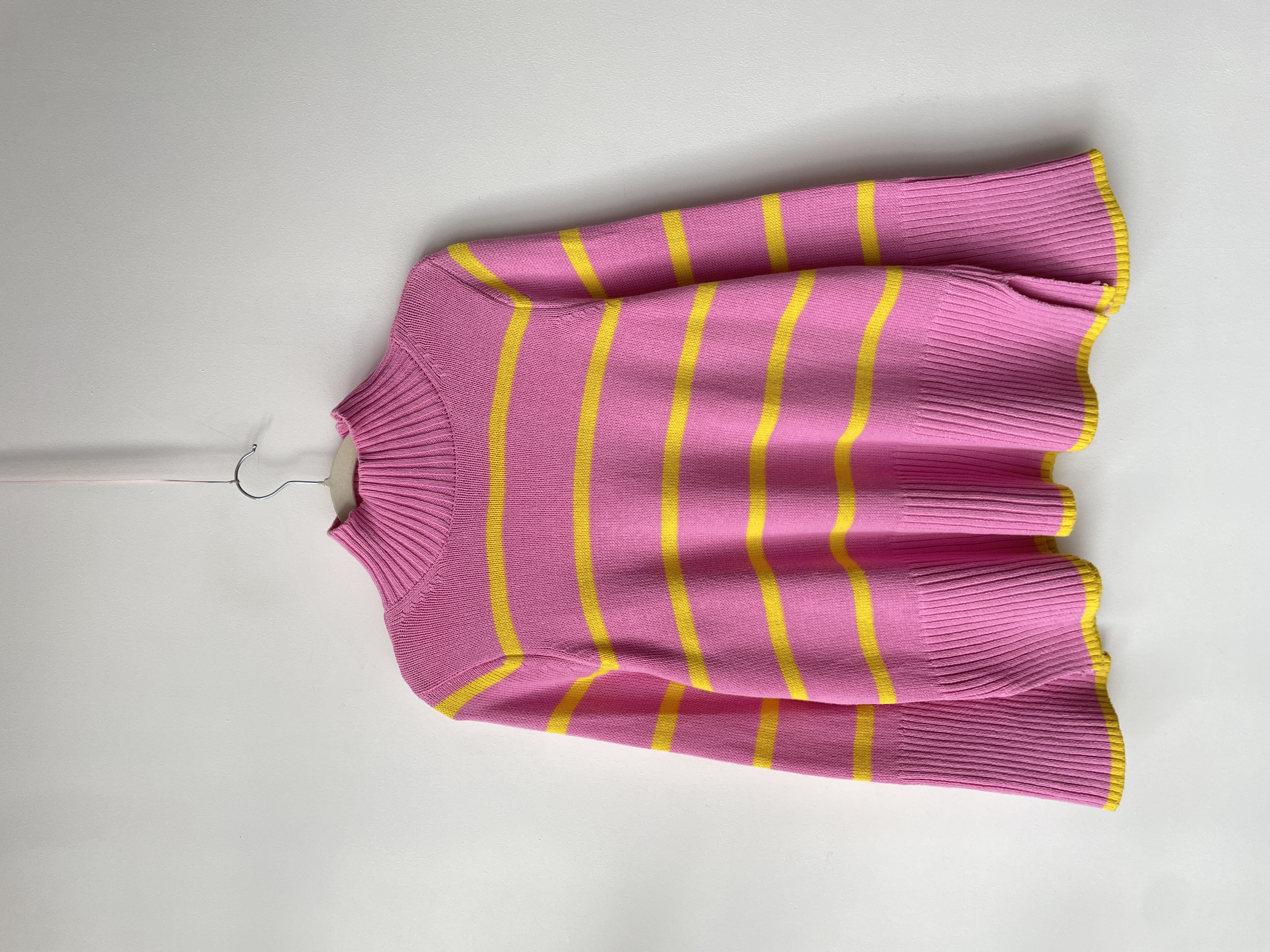 Sweater lila. Talla: M/L 1