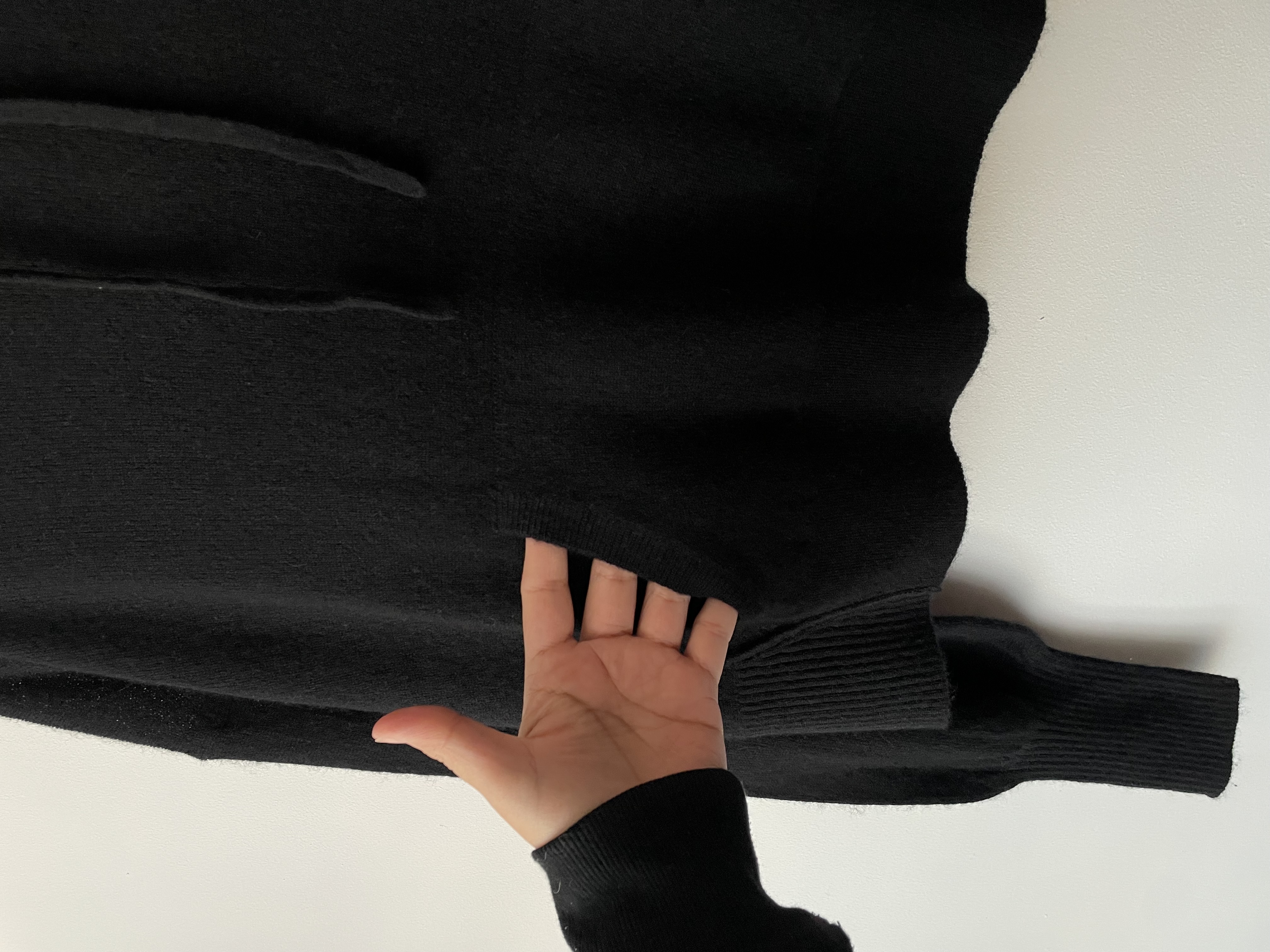 Sweater deportivo cachemira. Talla: S holgado 4