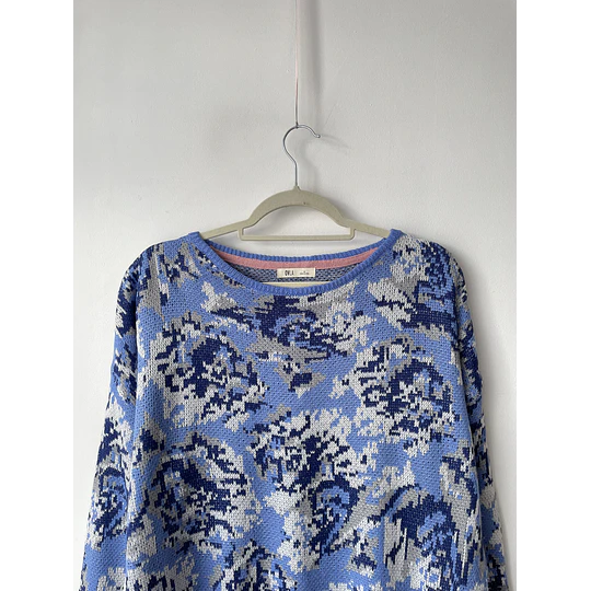Sweater floral. Talla: M holgado