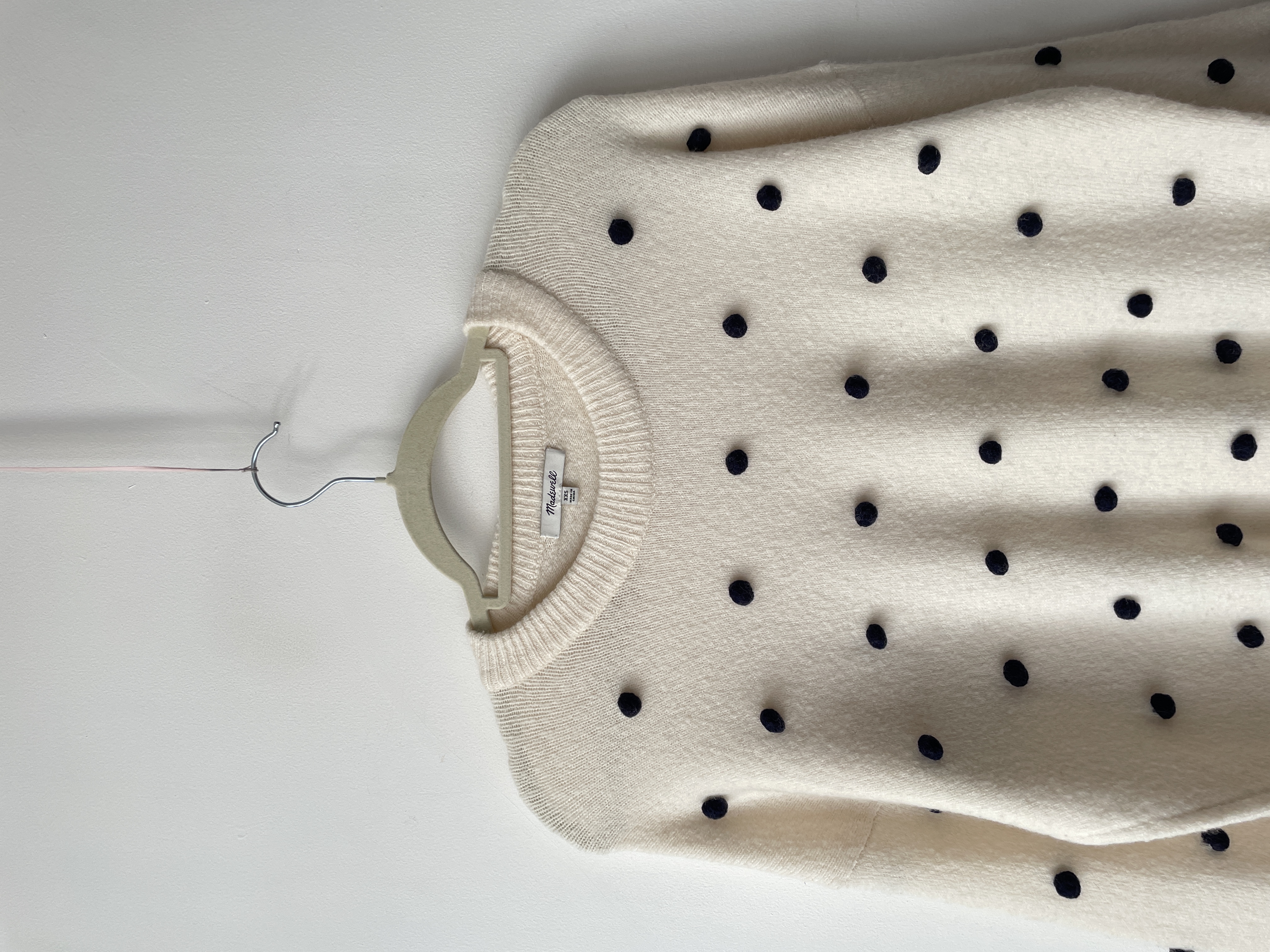 Sweater pompones. Talla: XXS grande 2