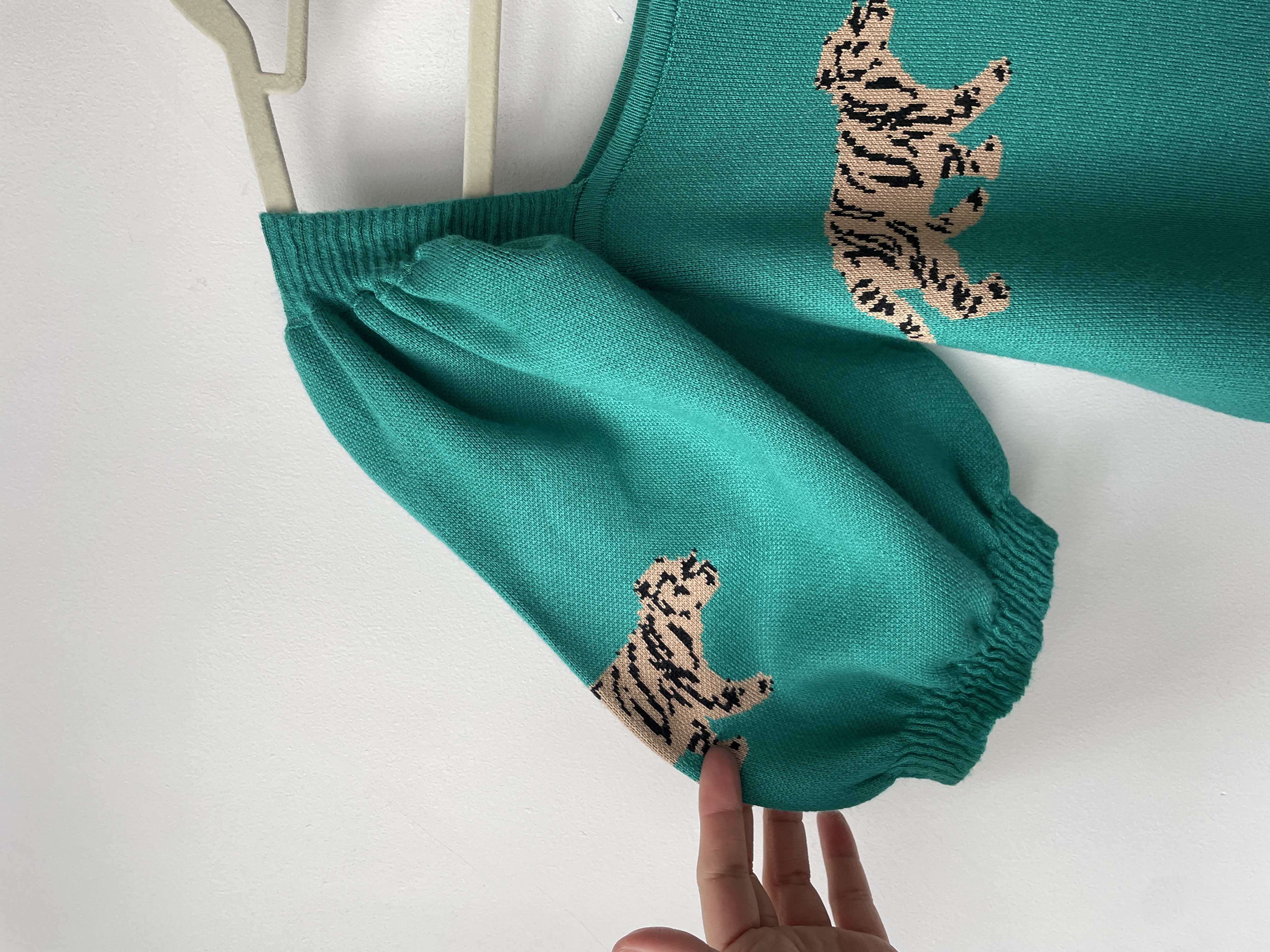 Polera tigres. Talla: M 3