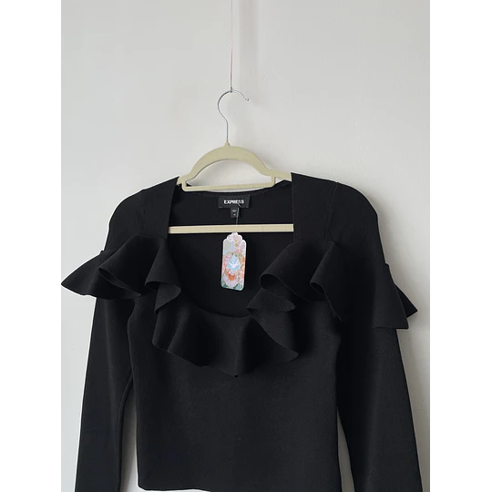 Polera vuelos. Talla: M