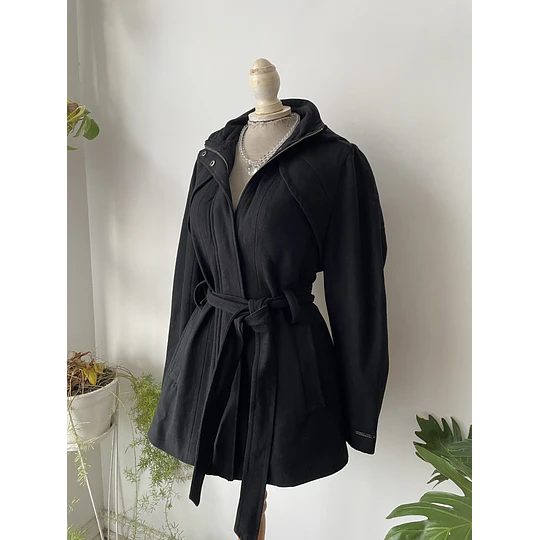 Abrigo negro DKNY. Talla: S