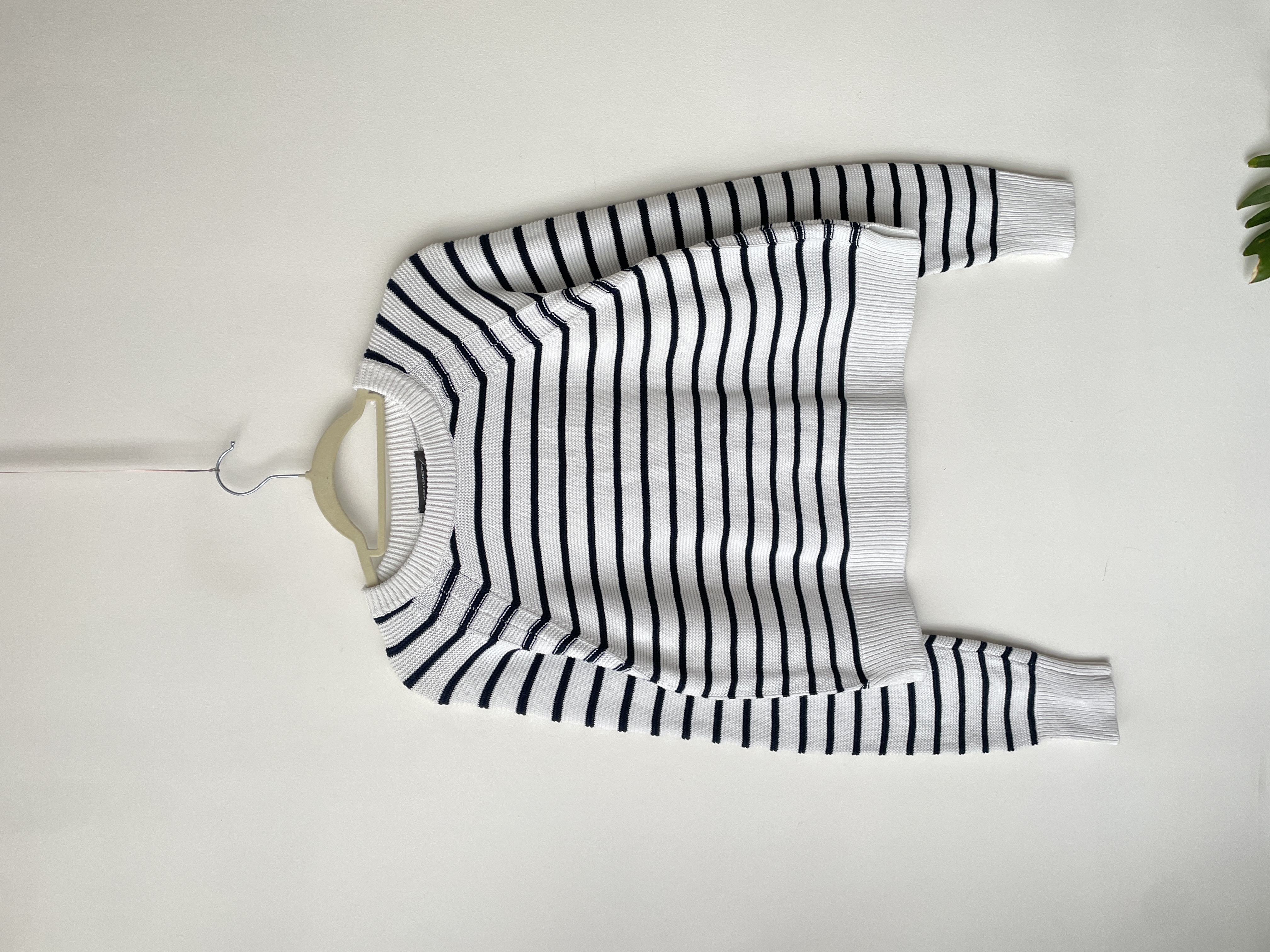 Sweater navy. Talla: M 1