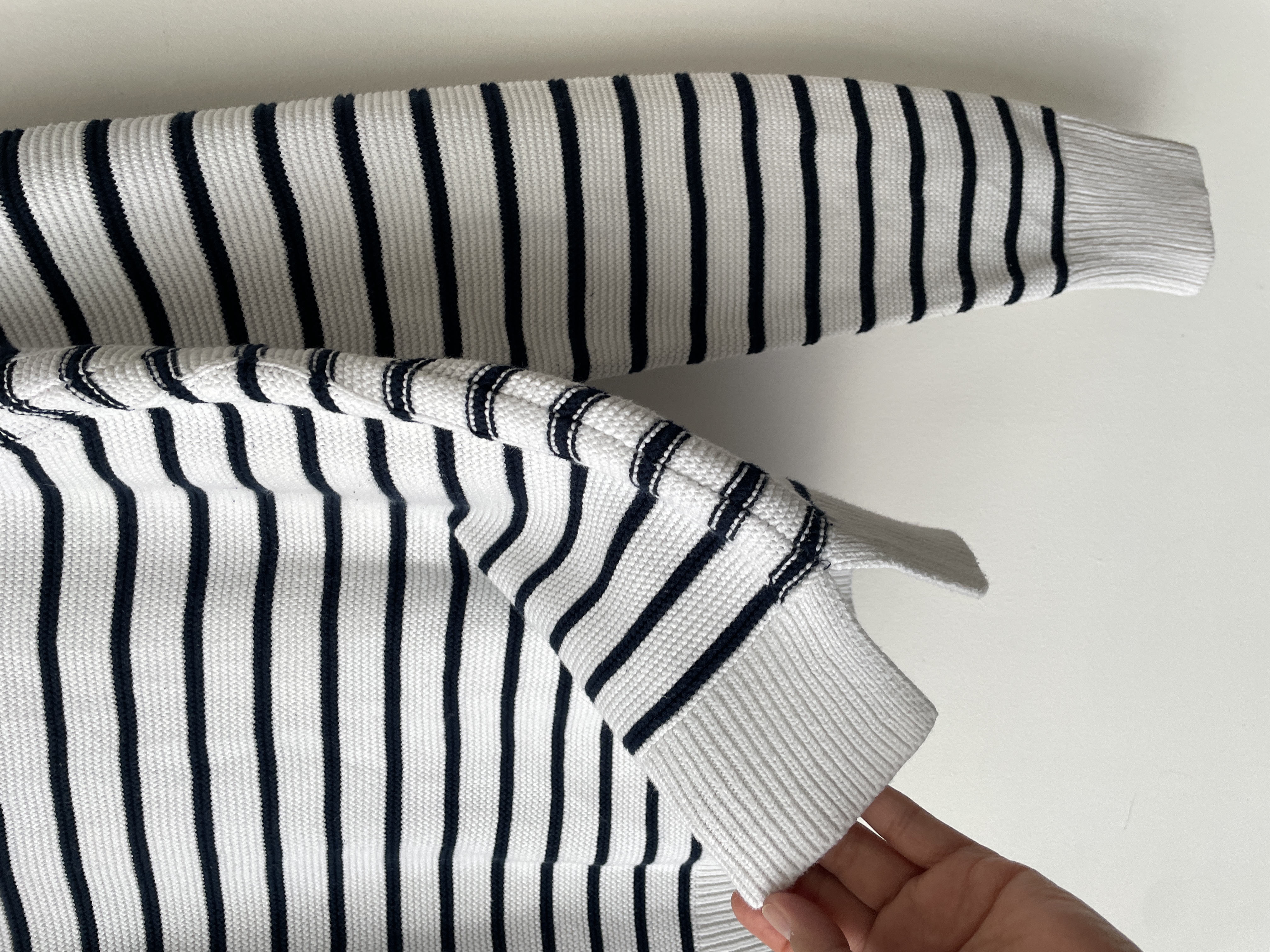 Sweater navy. Talla: M 3