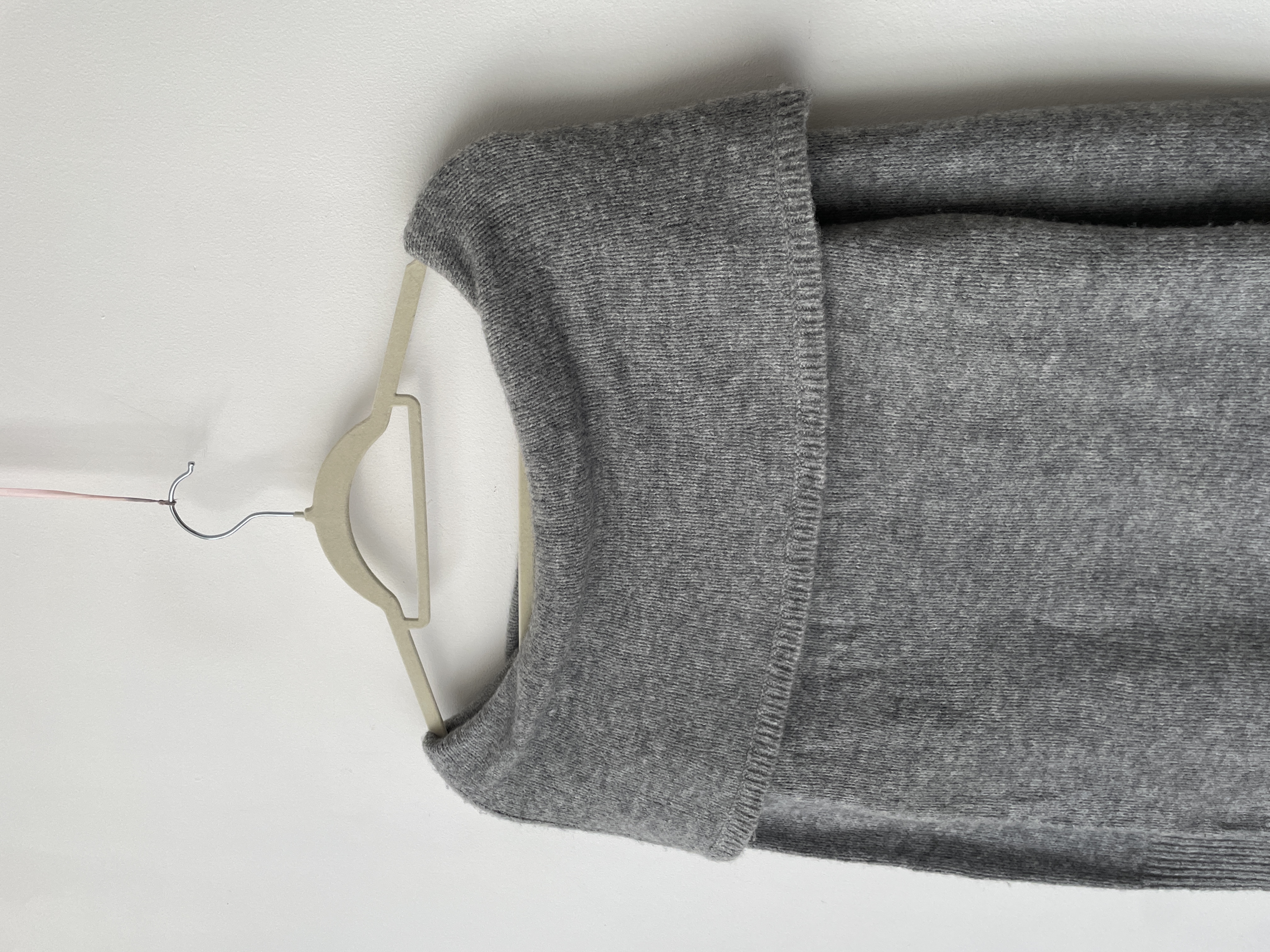 Sweater hombros lana. Talla: S/M 2