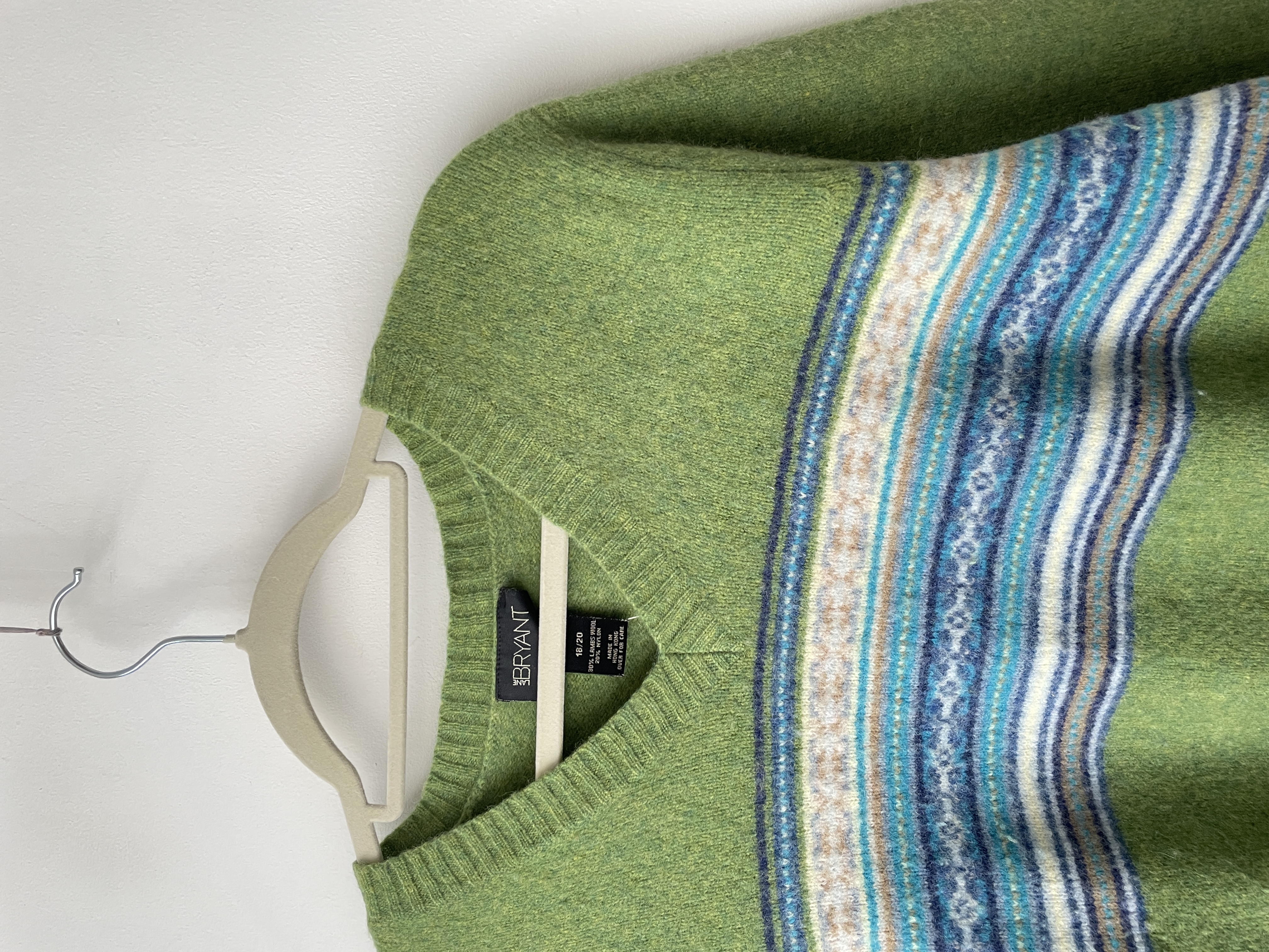 Sweater verde Lana cordero. Talla: 18/20 (XL) 2