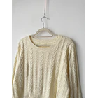 Sweater crema. Talla: M 2