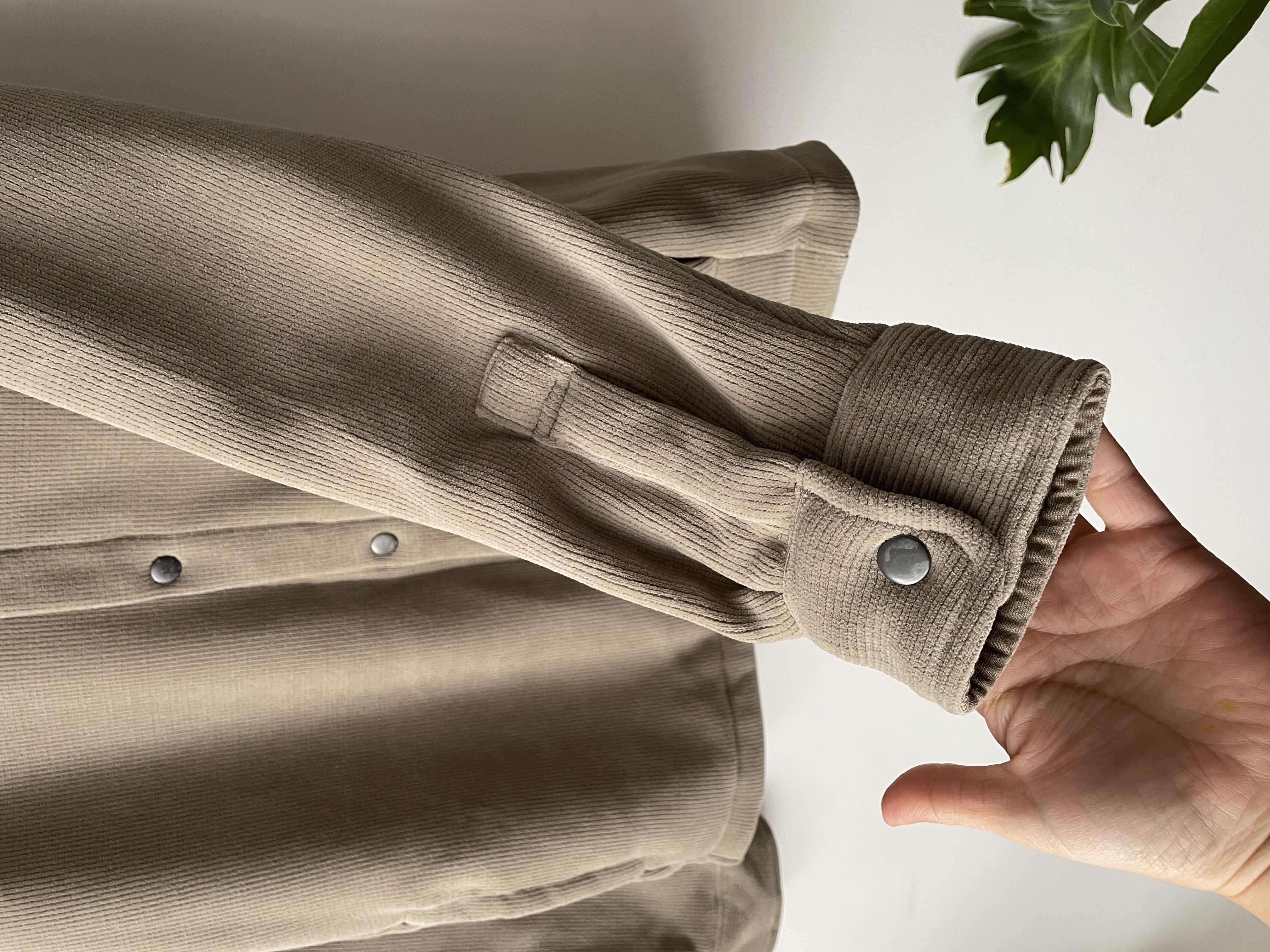 Sobrecamisa cotelé. Talla: M hombre (L mujer) 4