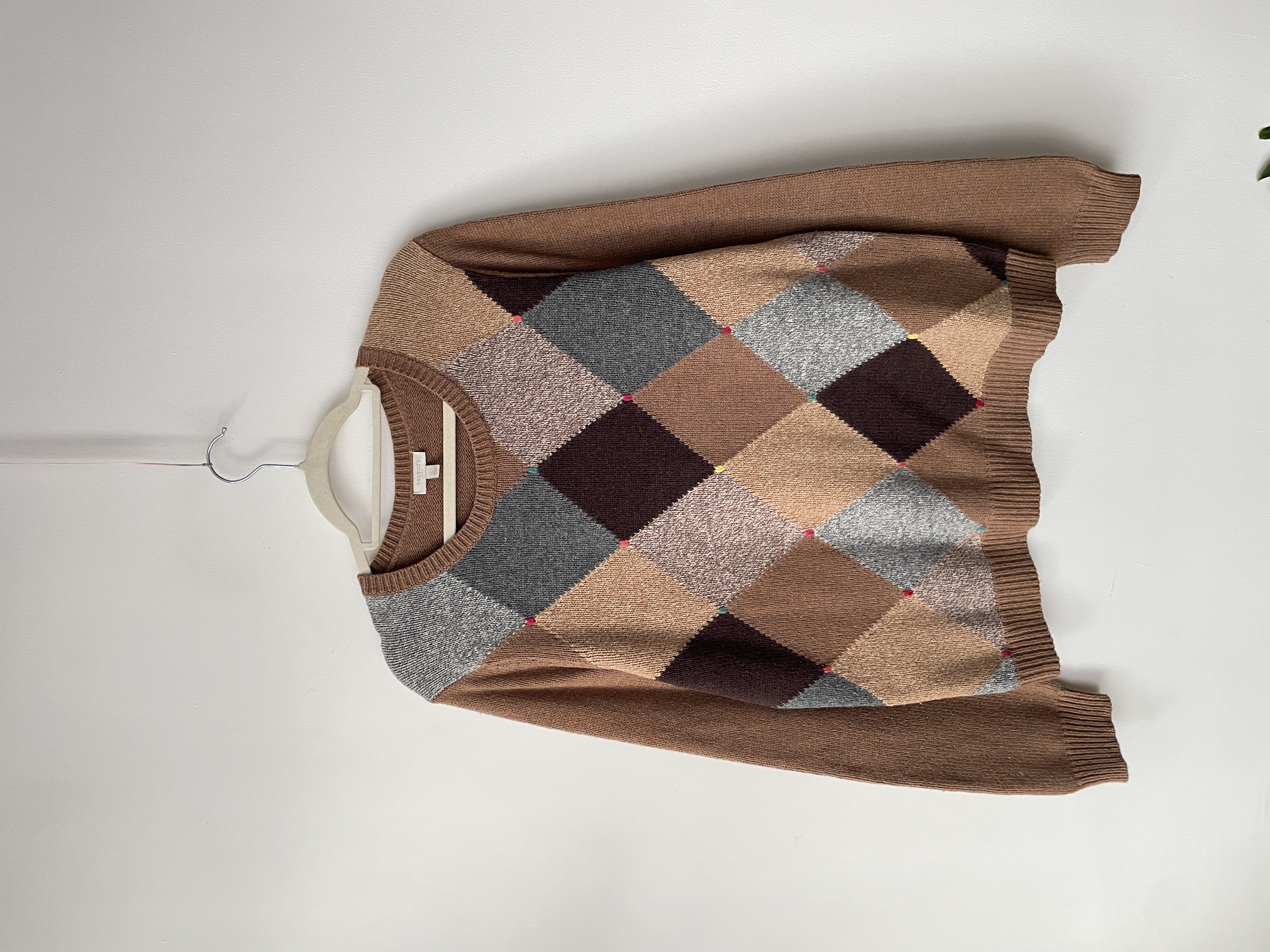 Sweater rombo. Talla: L 1