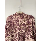 Sweater floral. Talla: S oversized  2