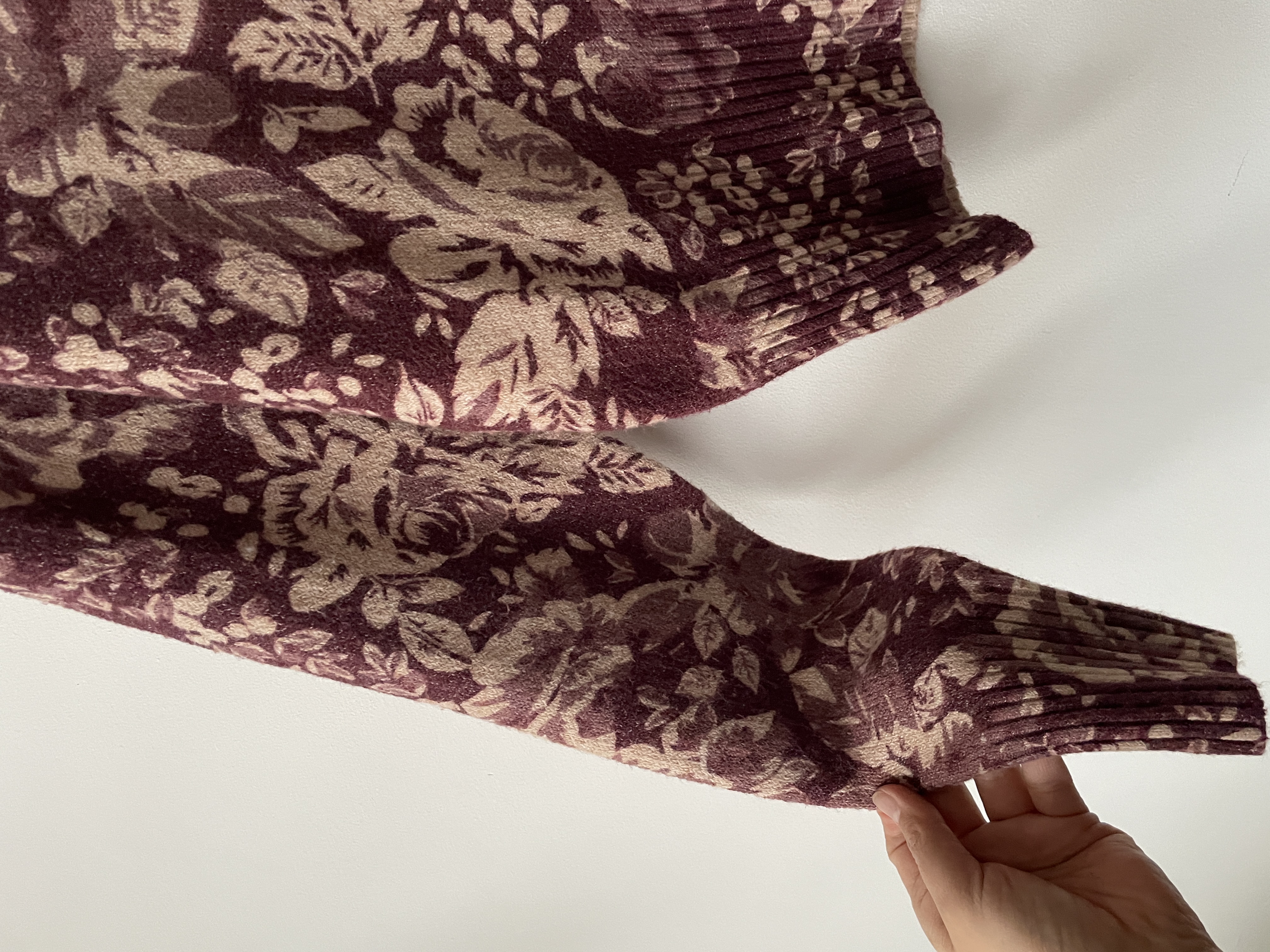 Sweater floral. Talla: S oversized  3