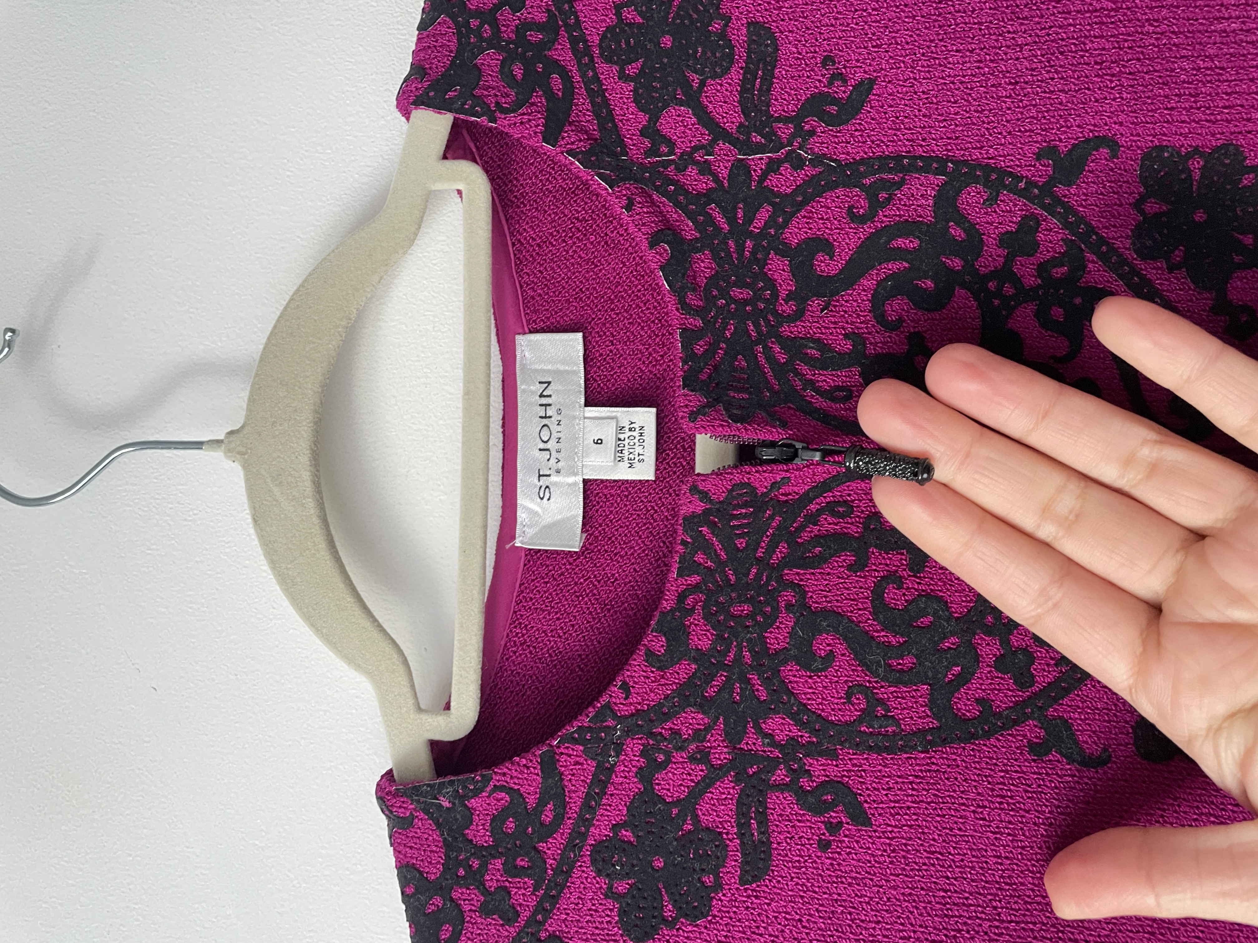 Cárdigan ornamental. Talla: 6 (S/M) 4