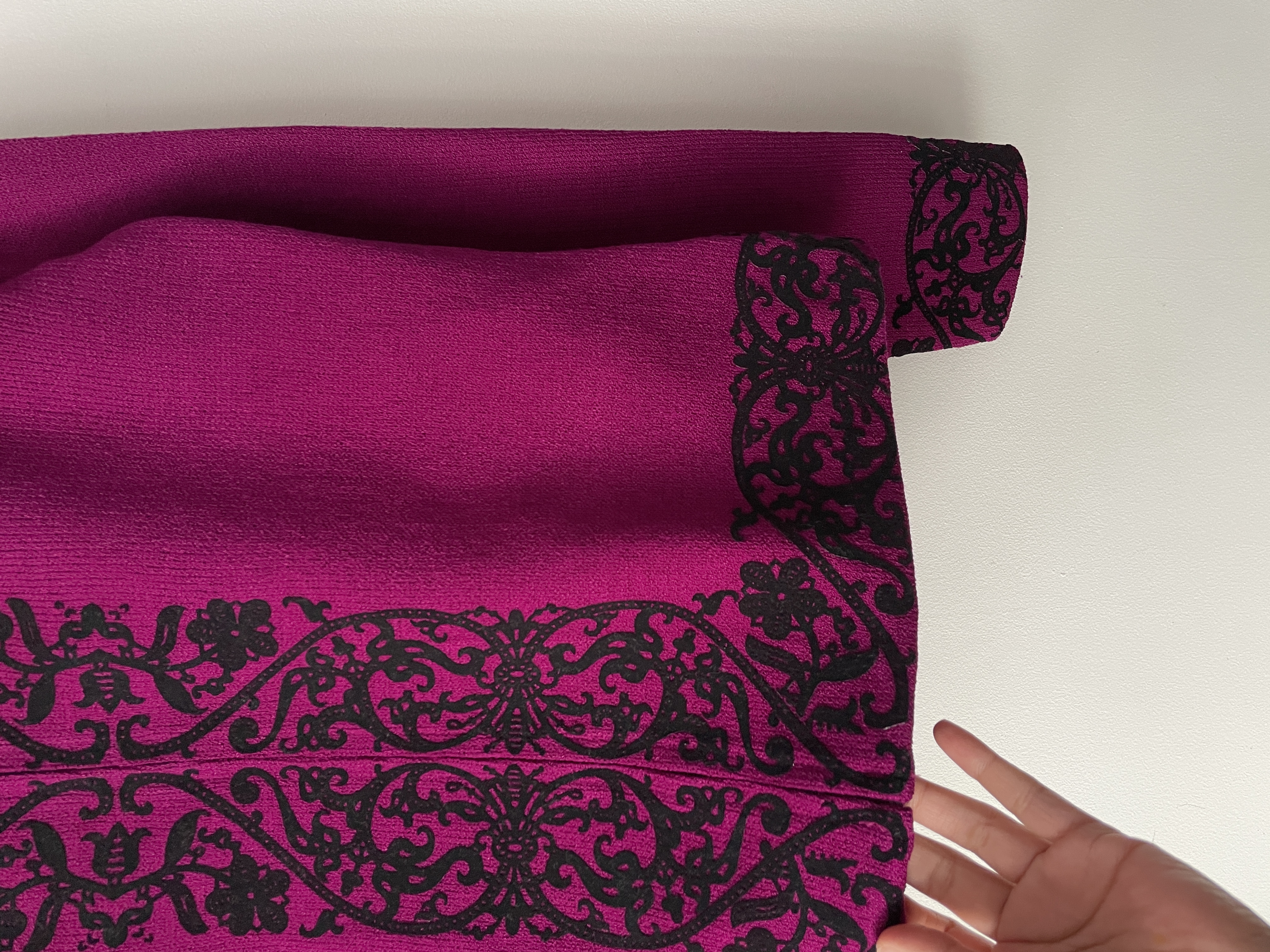 Cárdigan ornamental. Talla: 6 (S/M) 2