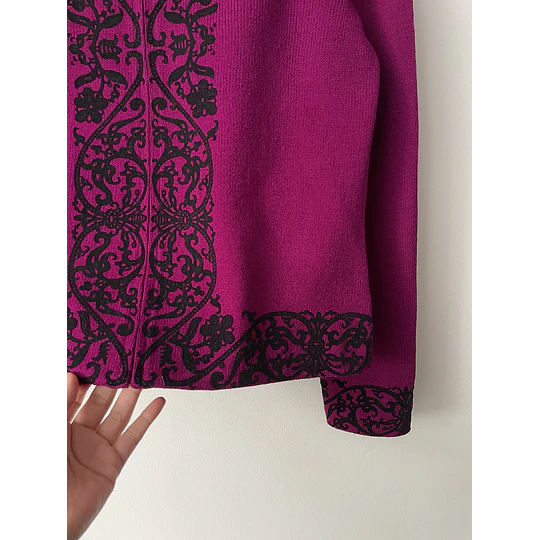 Cárdigan ornamental. Talla: 6 (S/M)