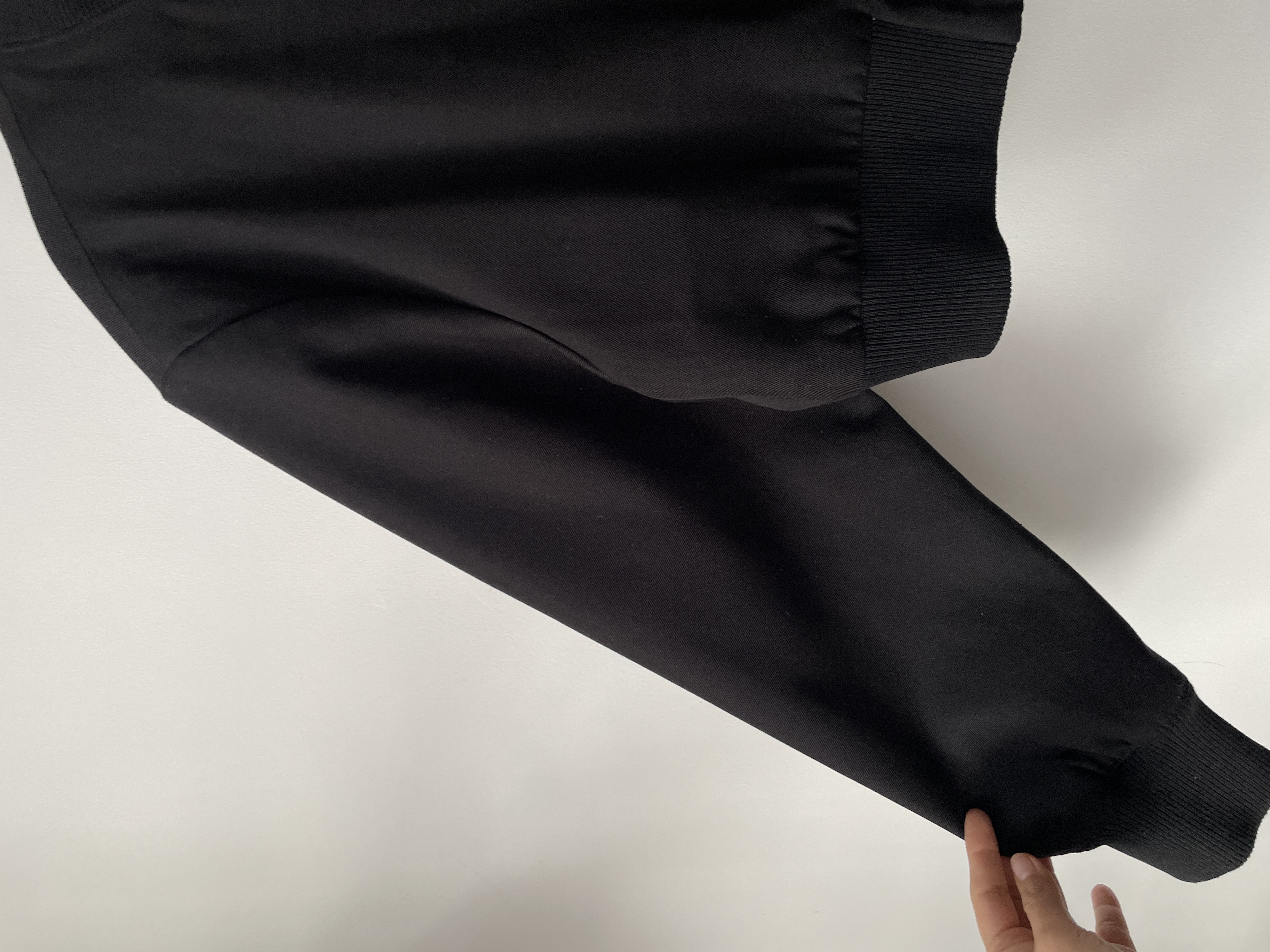 Chaqueta Bomber negra. Talla: XL 4