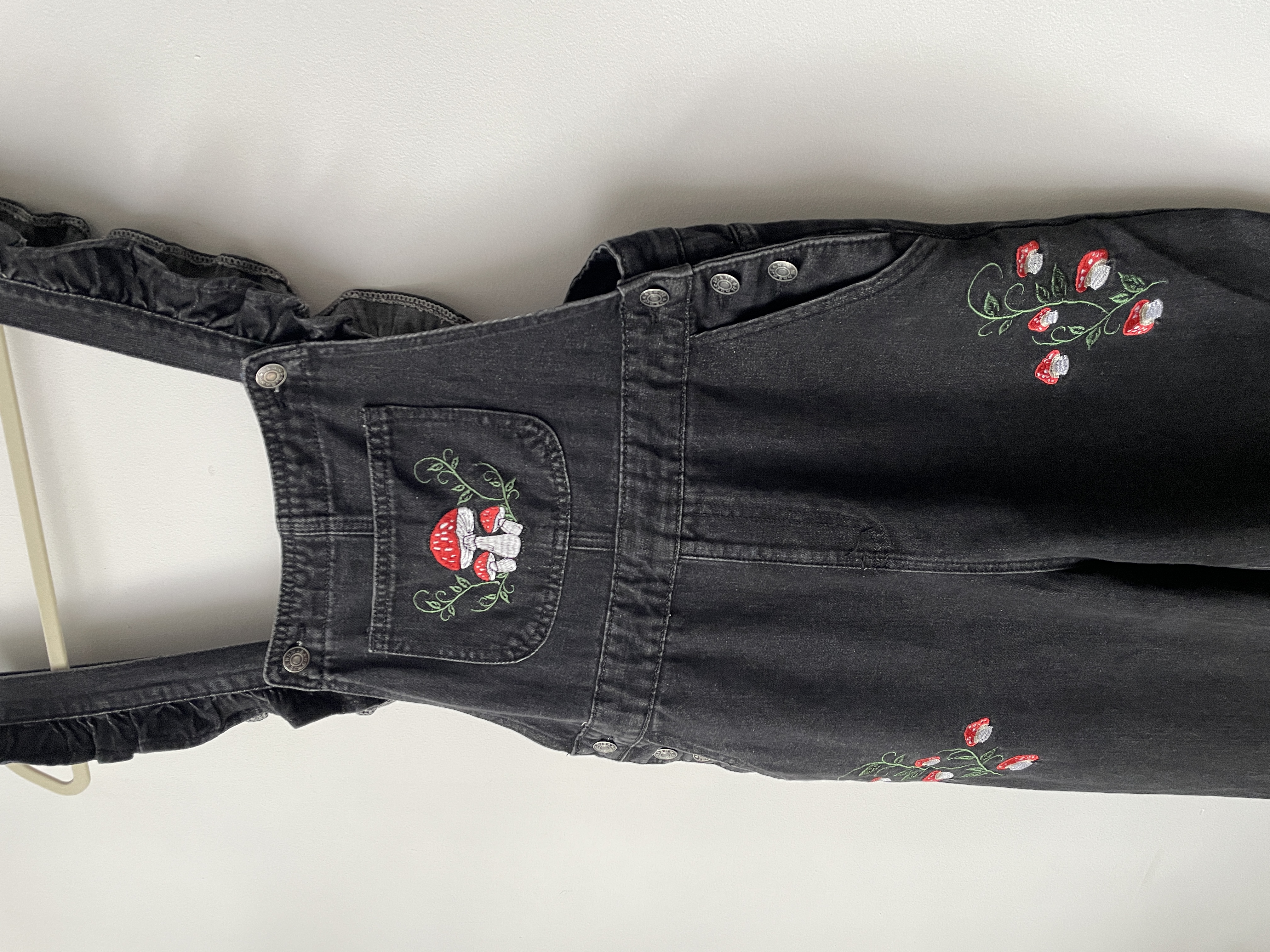 Jardinera honguitos. Talla: M 3