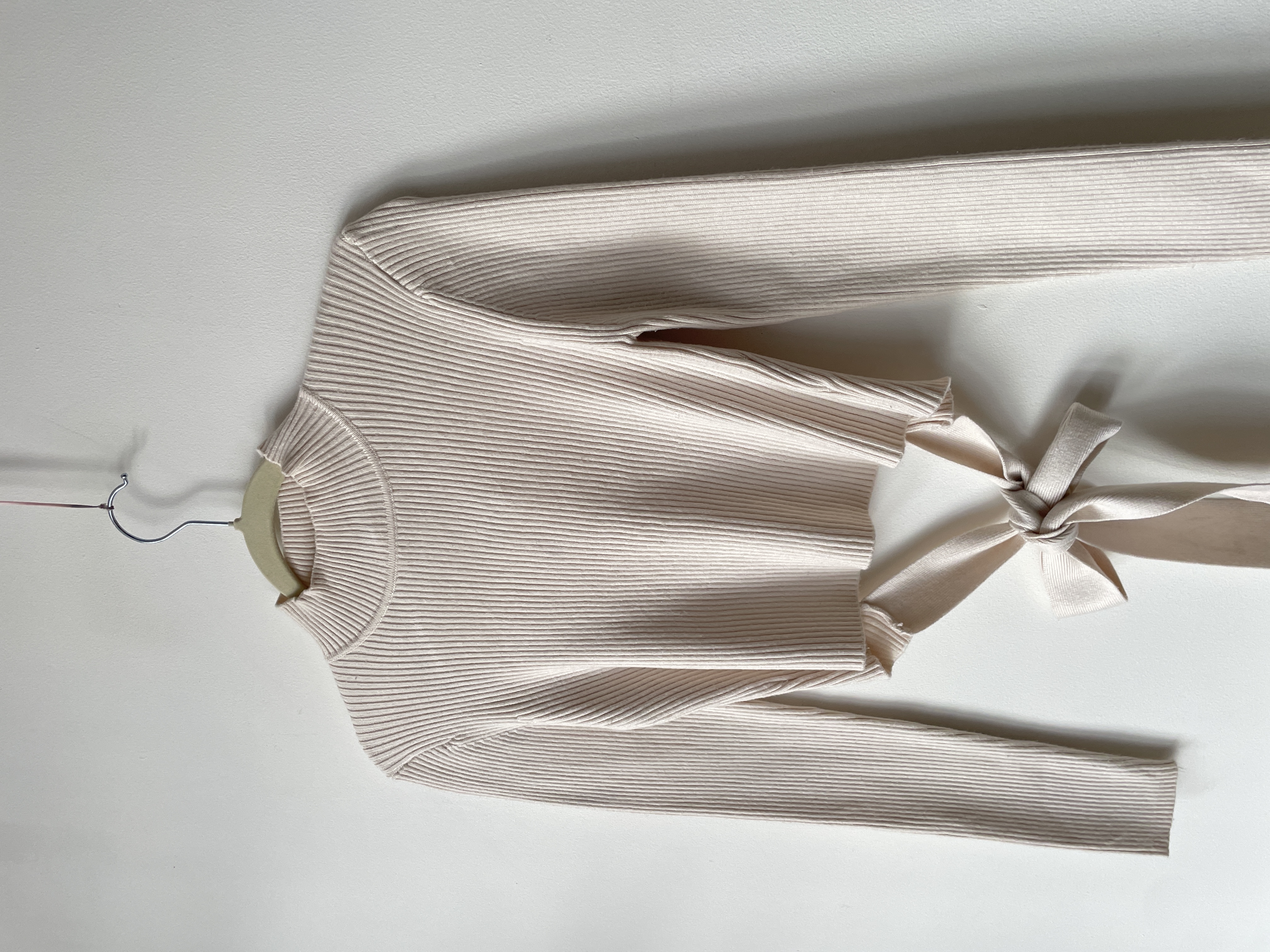 Polera amarras. Talla: M ajustable (S) 2