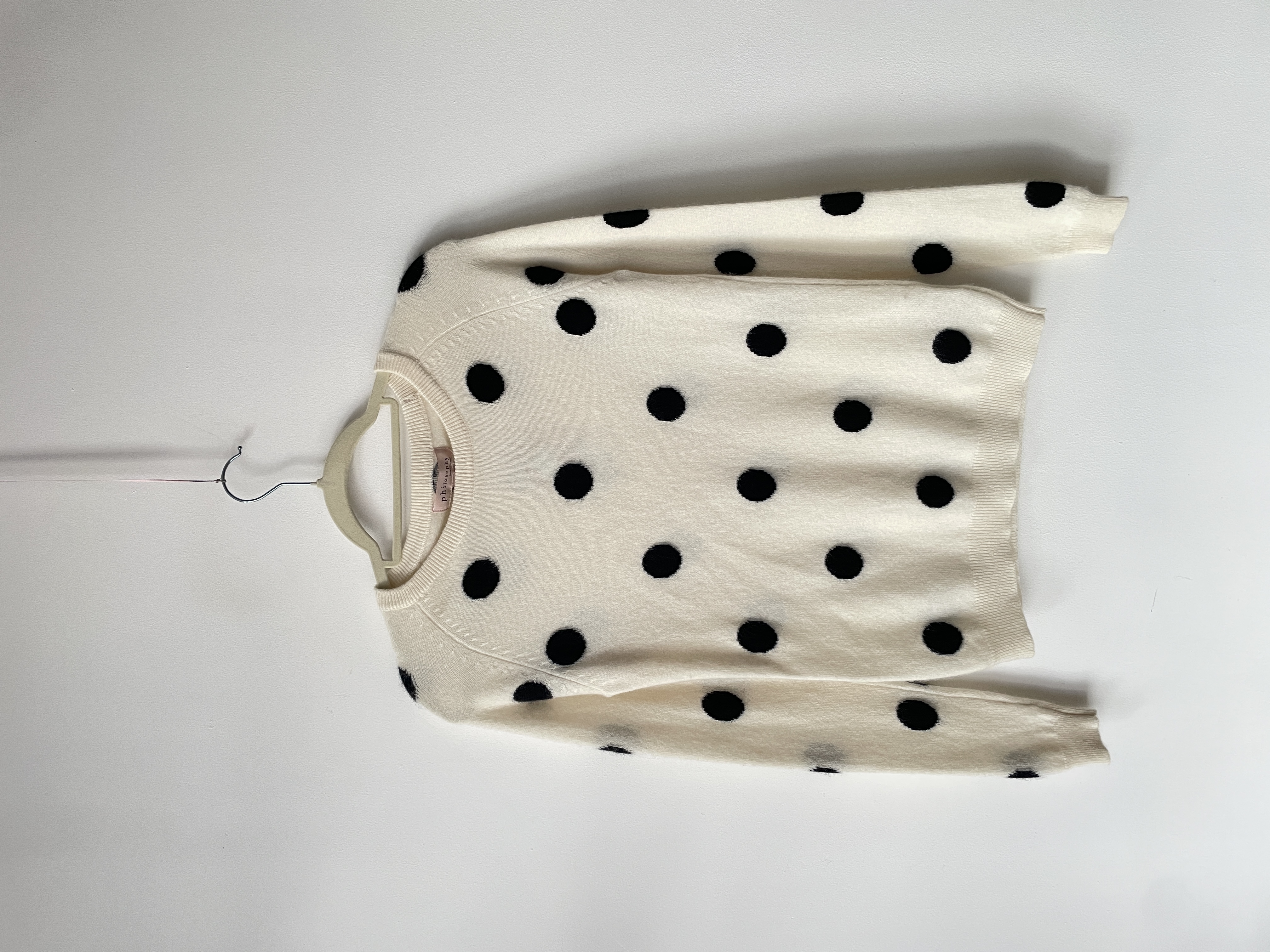 Sweater lunares cachemira. Talla: S 1