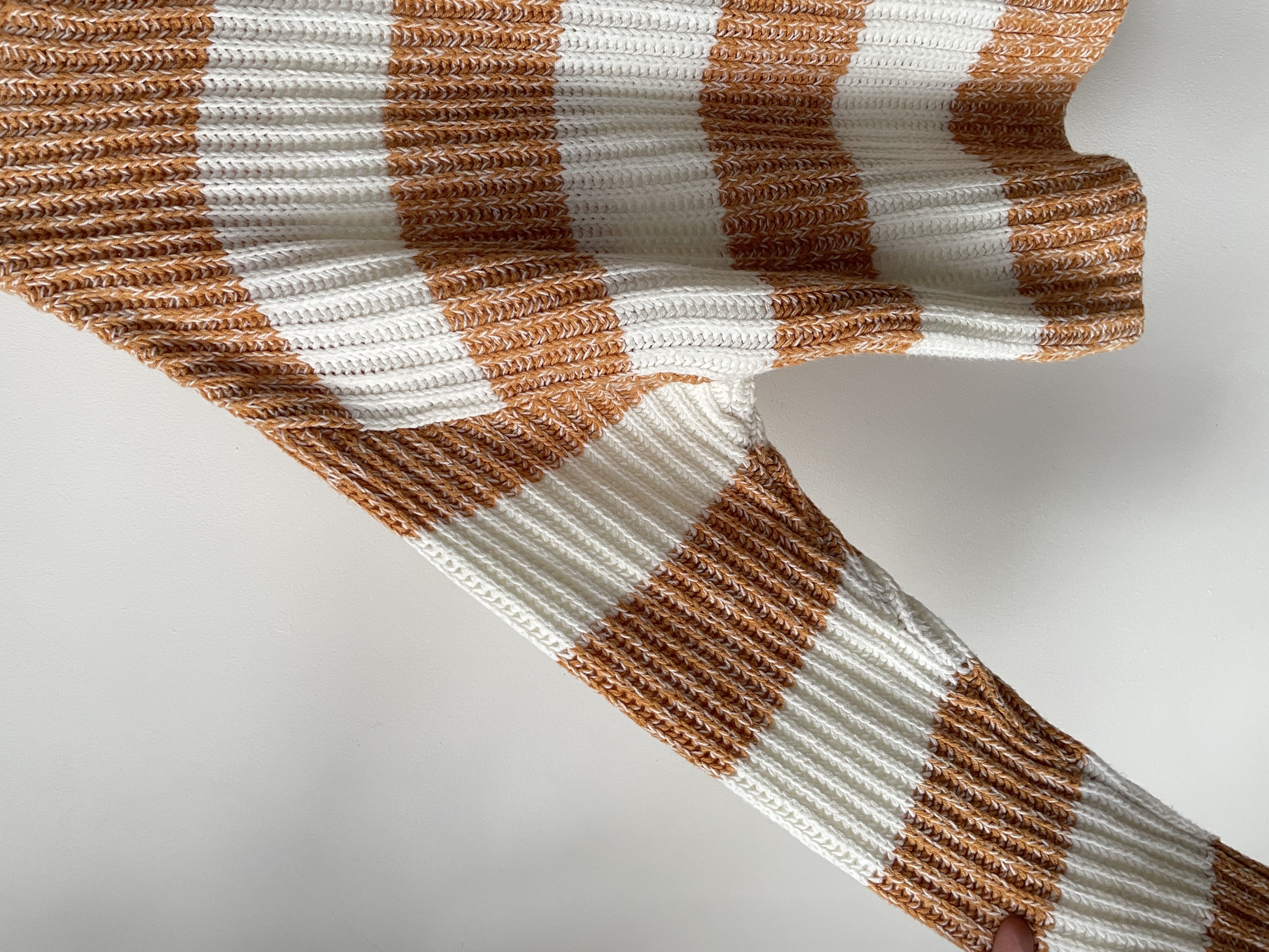 Sweater bicolor. Talla: S oversized 3