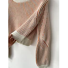 Sweater lineas. Talla: S holgado. 3