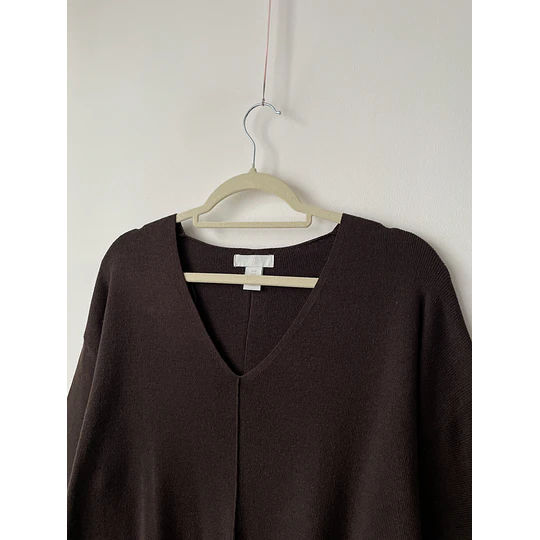 Sweater chocolate. Talla: L