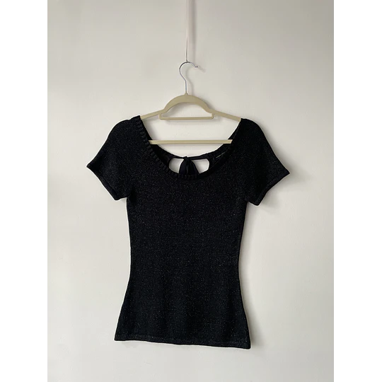 Polera brillos. Talla: XS