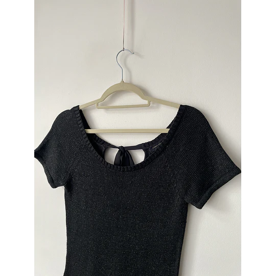 Polera brillos. Talla: XS