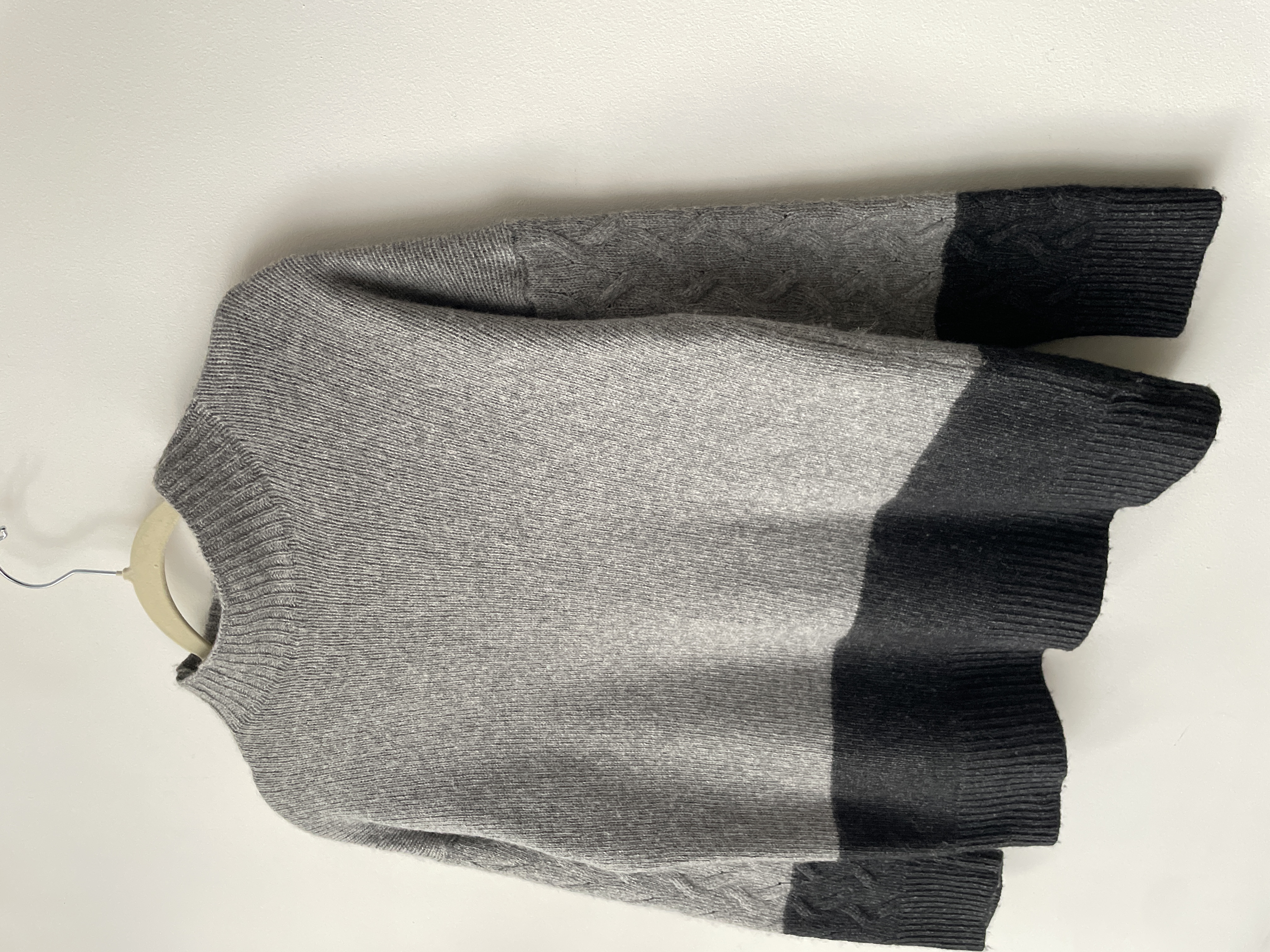 Sweater bicolor lana. Talla: m 3