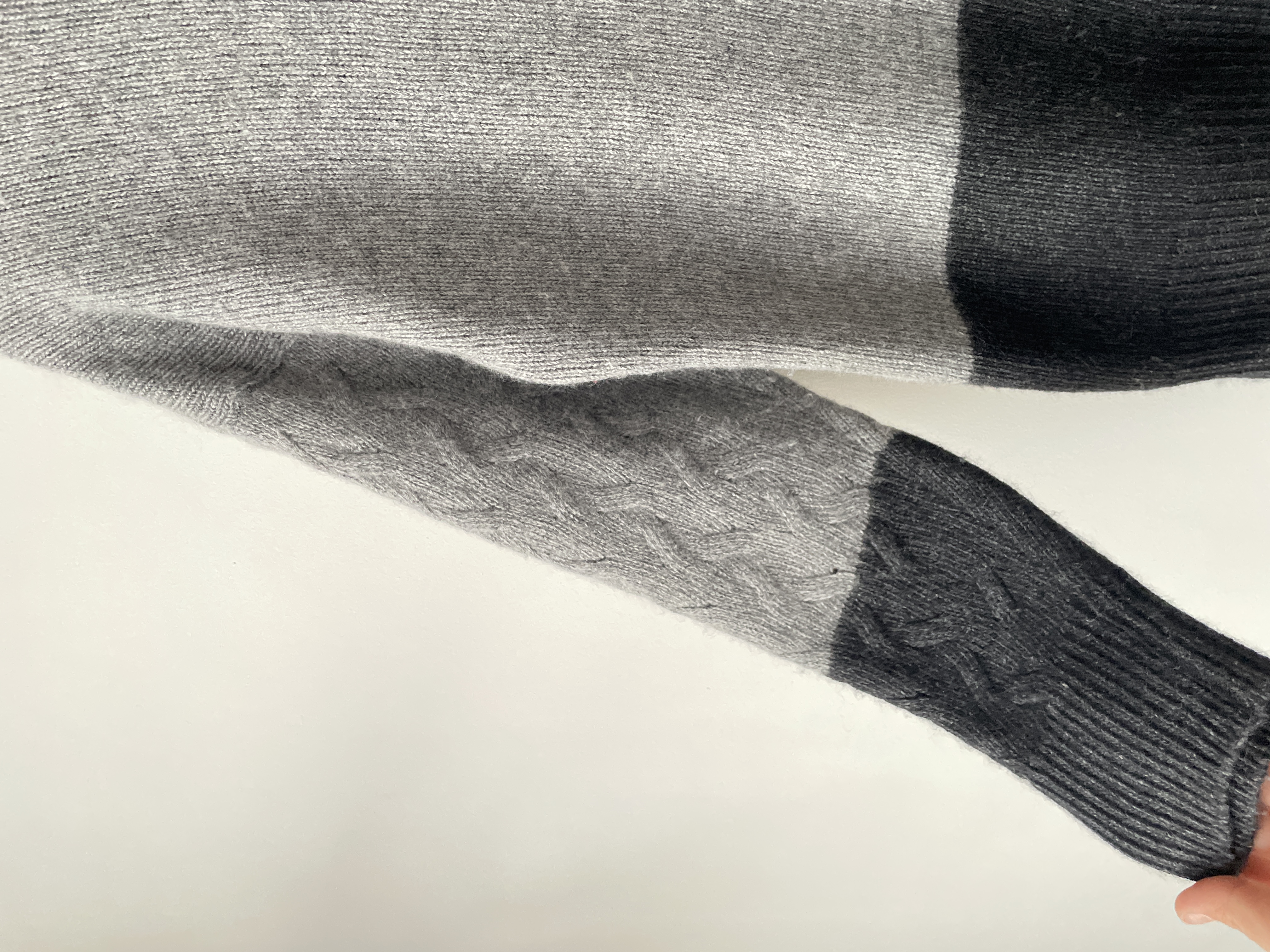 Sweater bicolor lana. Talla: m 4
