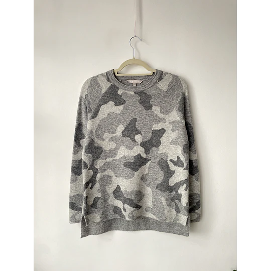 Sweater camuflaje lana y alpaca. Talla: XS holgado