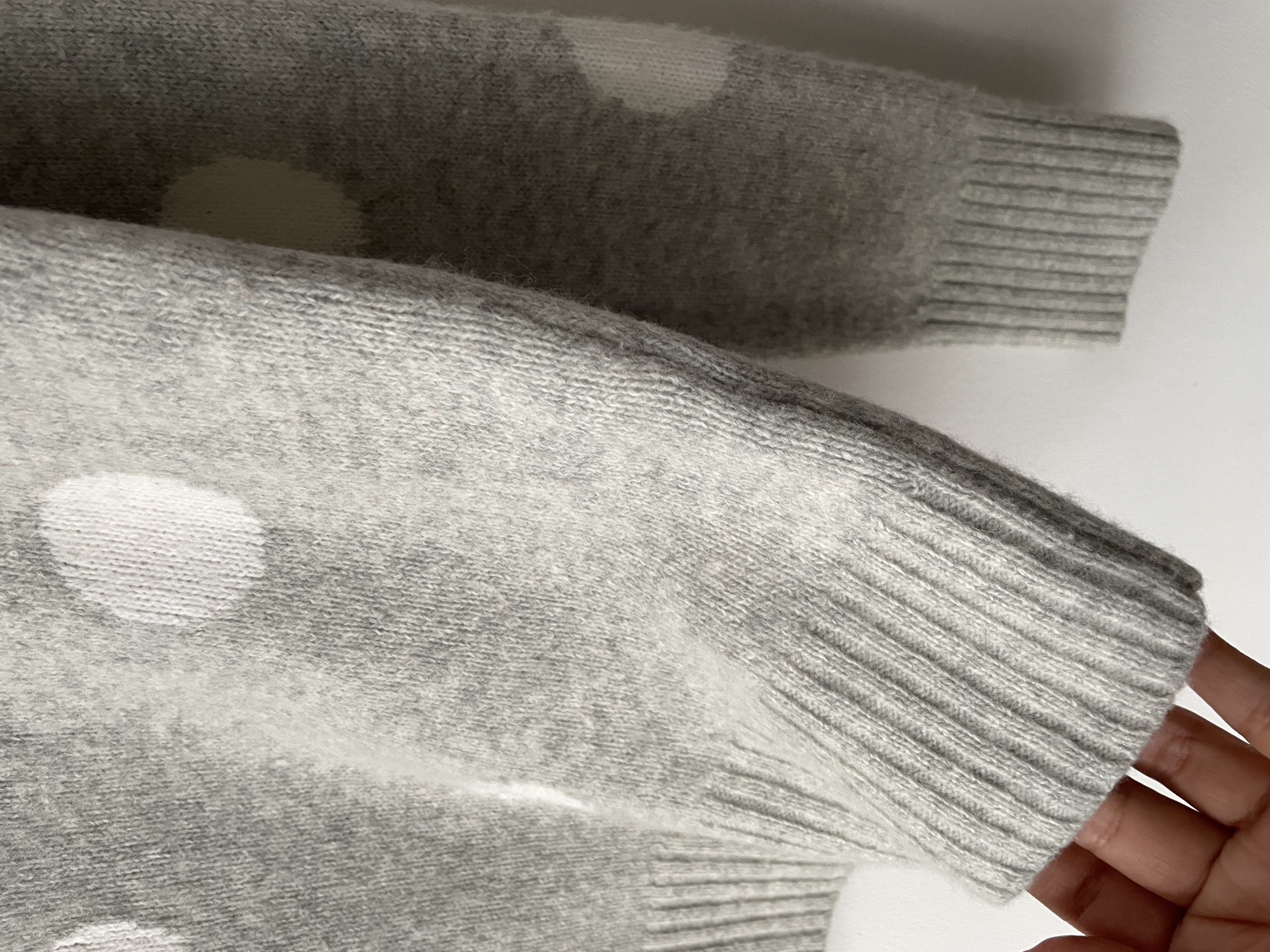 Sweater lunares lana merino. Talla: S Holgado 3