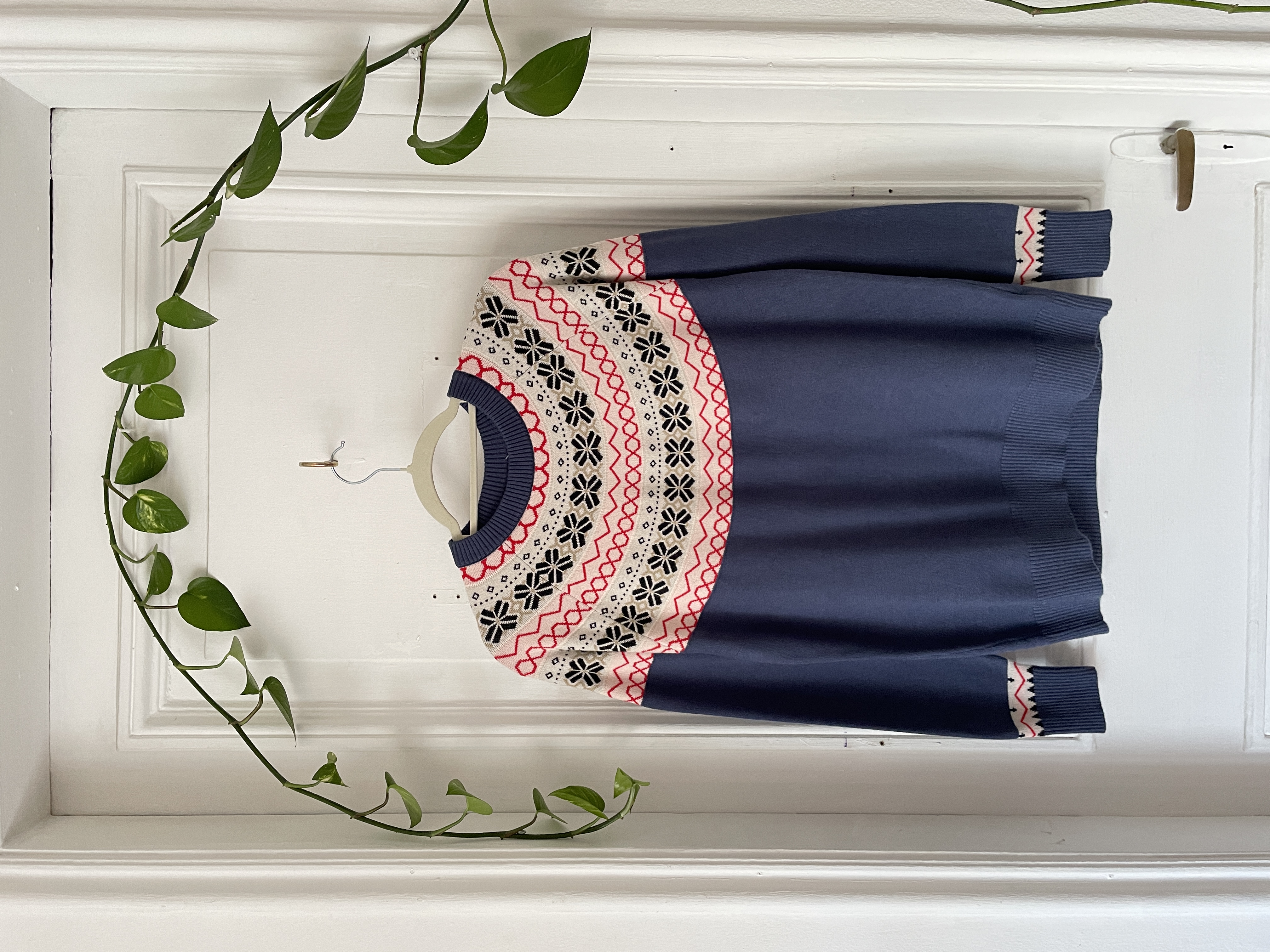 Sweater nordic. Talla: S holgado  1
