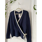 Sweater cruzado. Talla: M 2
