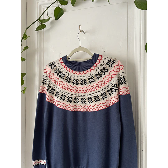 Sweater nordic. Talla: S holgado 