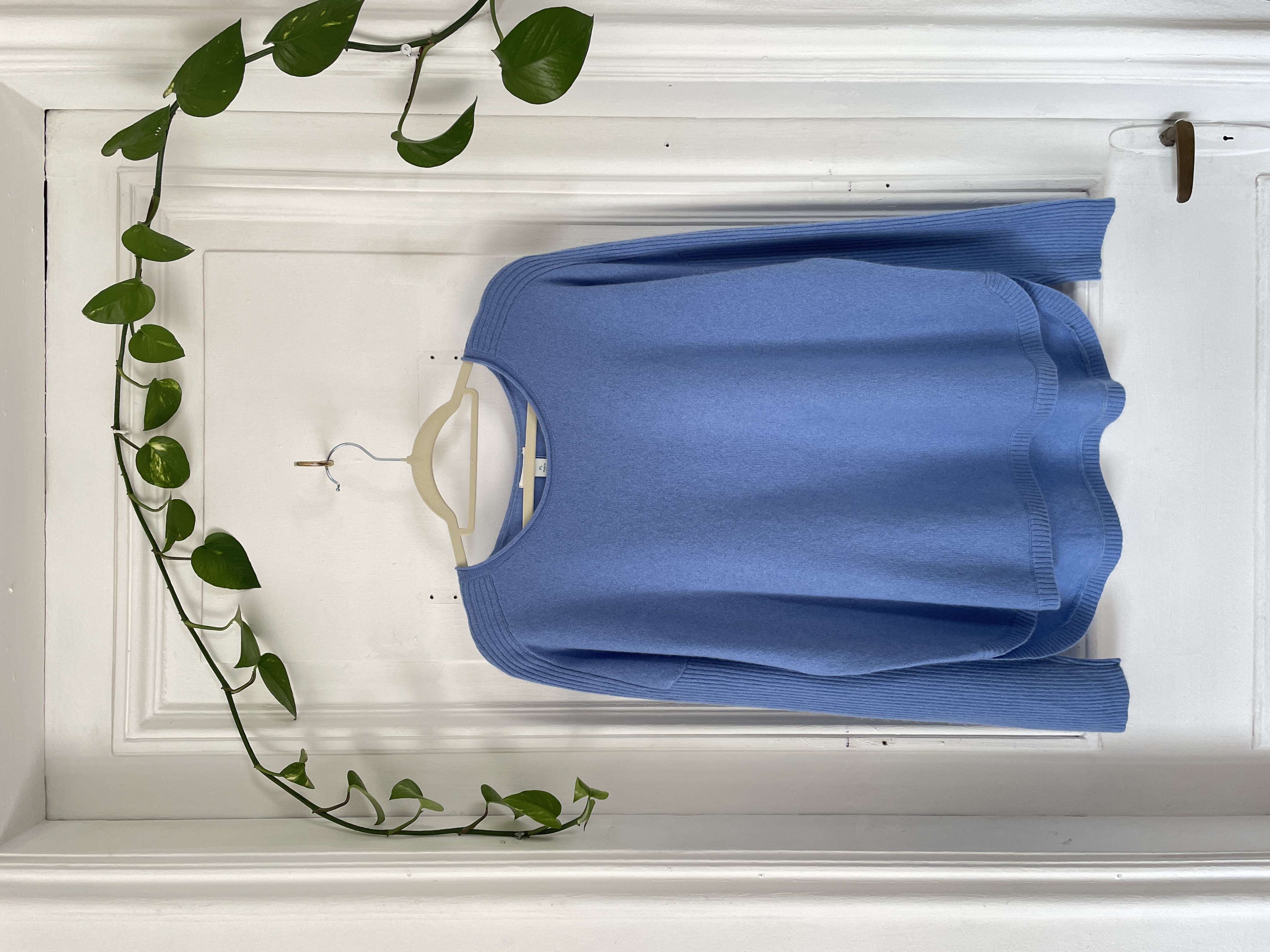 Sweater celeste cachemira. Talla: PL (M/L) 1