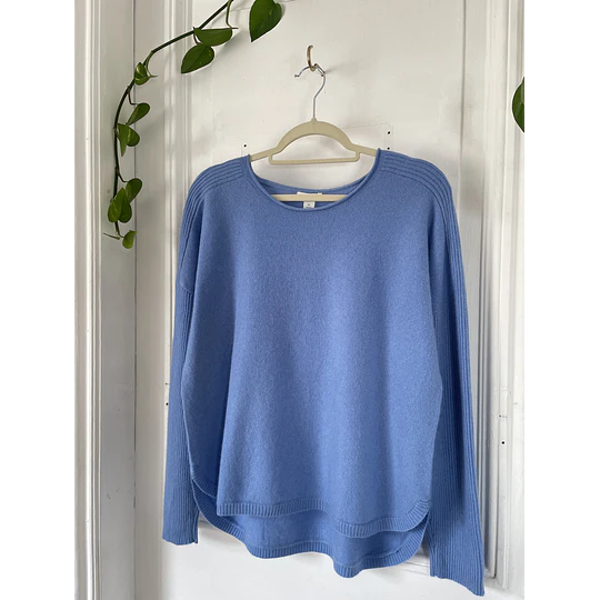 Sweater celeste cachemira. Talla: PL (M/L)
