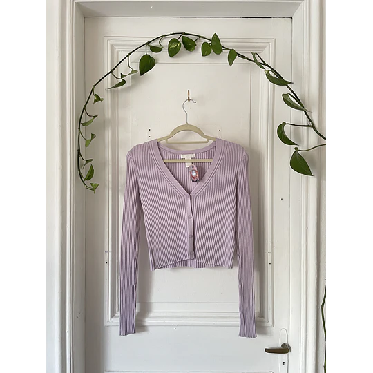 Cardigan lila. Talla: M
