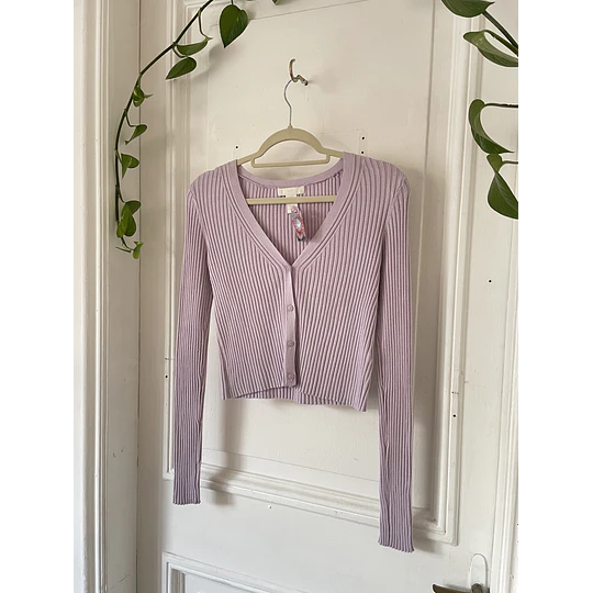 Cardigan lila. Talla: M