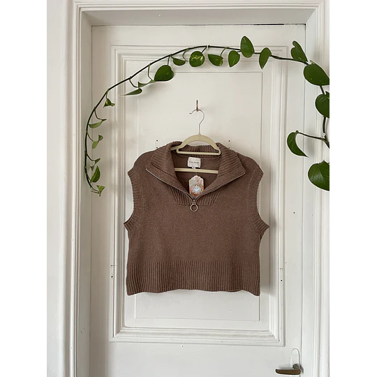 Vest cierre. Talla: M
