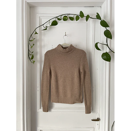 Sweater camel lana. Talla: XXS