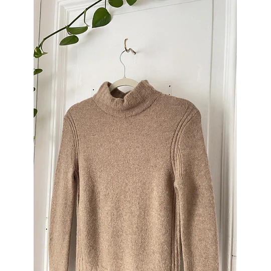 Sweater camel lana. Talla: XXS