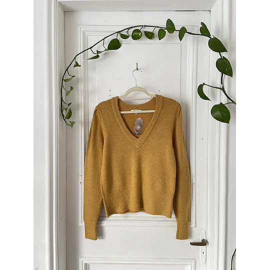 Sweater mostaza. Talla: S holgado (M)