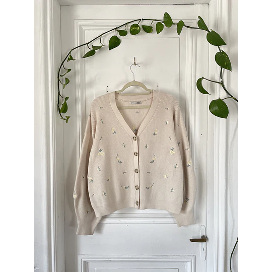 Cardigan bordados. Talla: 2XL 