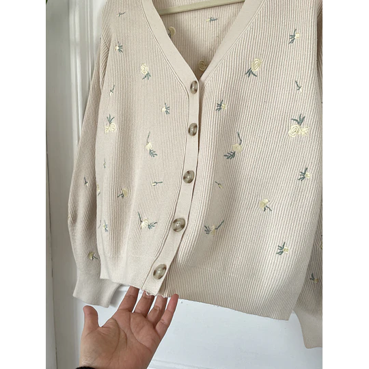Cardigan bordados. Talla: 2XL 