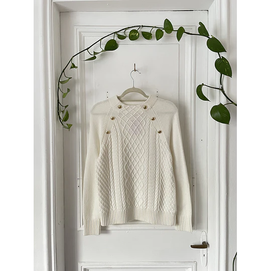 Sweater botones. Talla: M